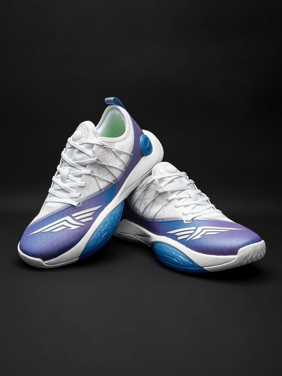 Red Tape Men Mesh Basketball Shoes