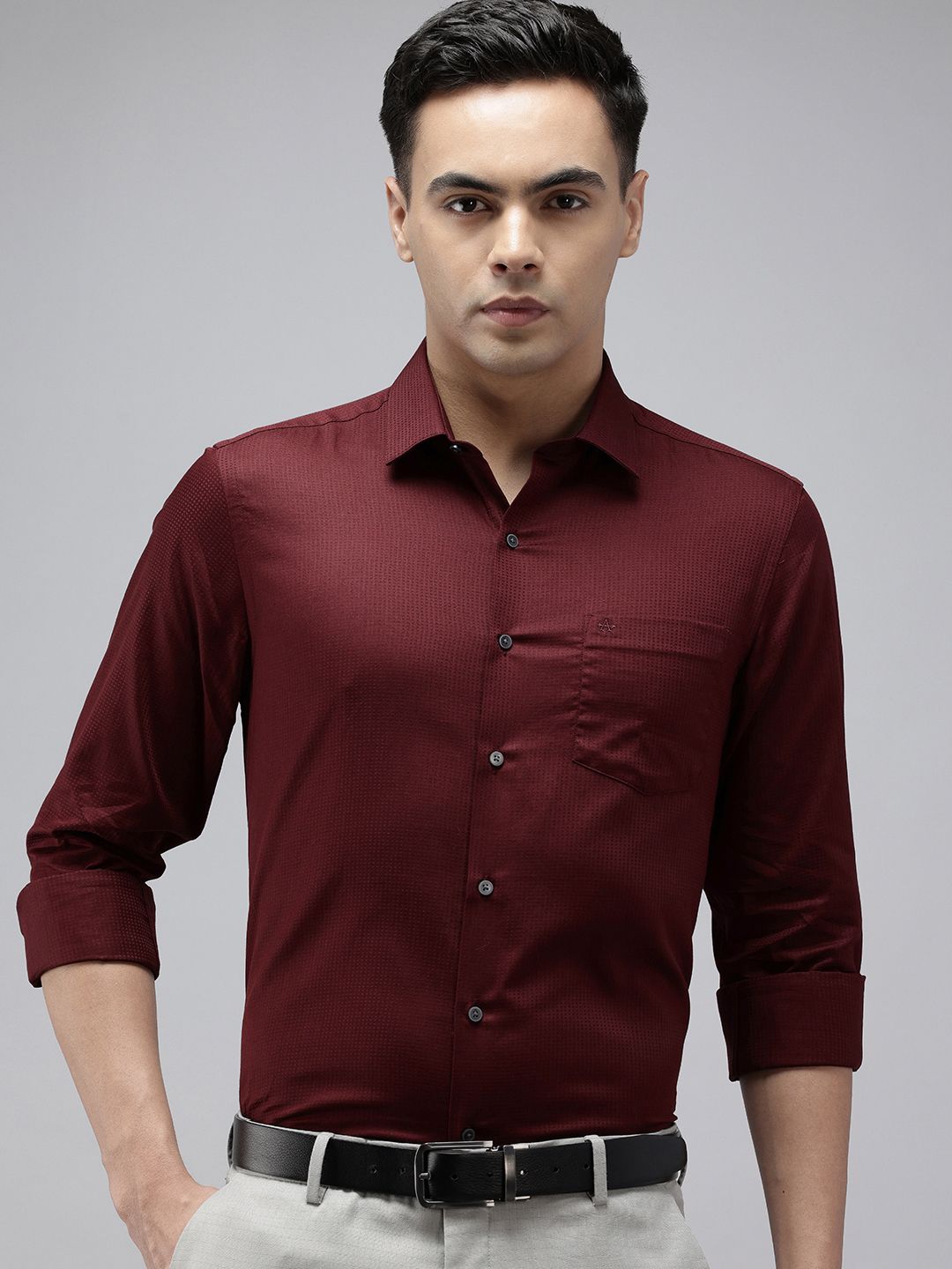 Arrow Arrow Pure Cotton Textured Manhattan Slim Fit Formal Shirt
