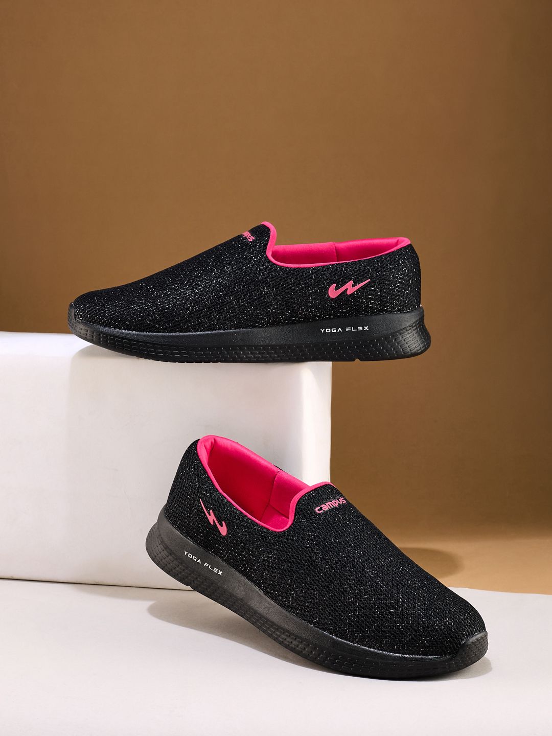 Campus Campus ZOE PLUS Women Slip-On Walking Shoe