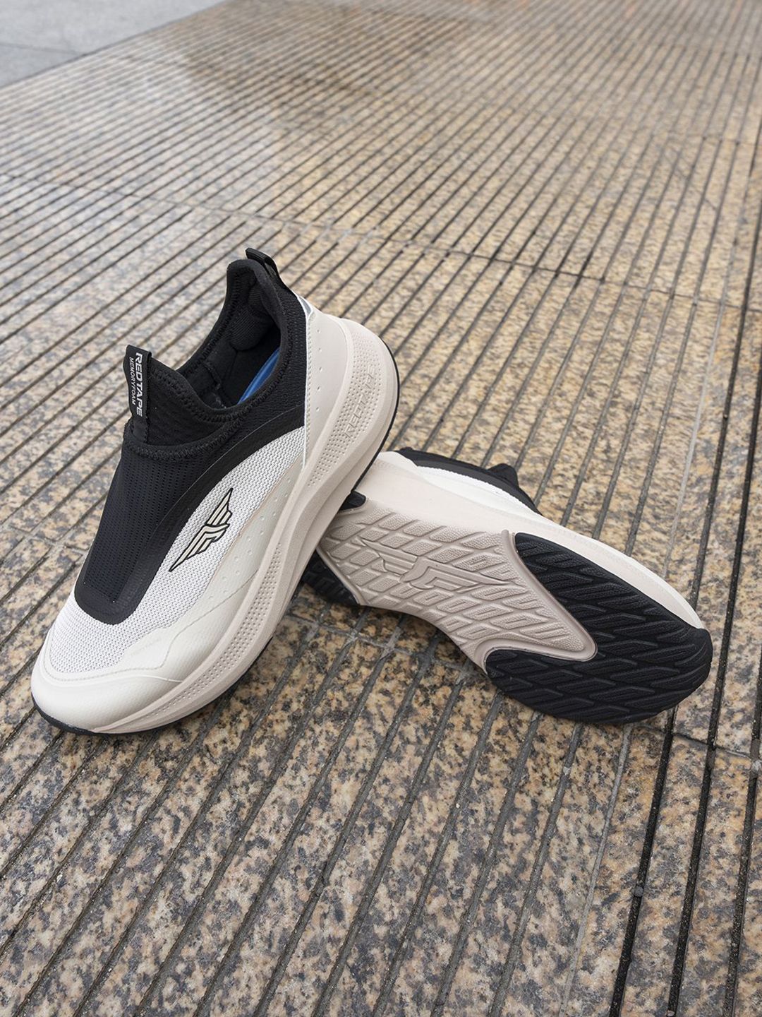Red Tape Men Mesh Walking Shoes
