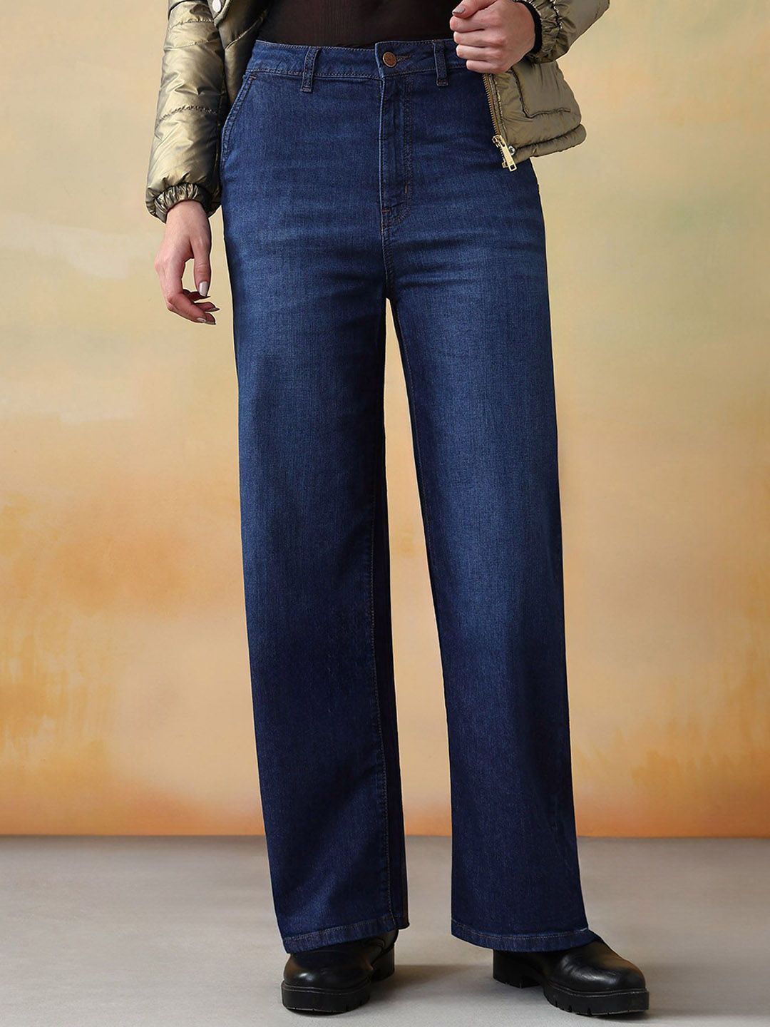 Flying Machine Women Wide Leg Mid-Rise Light Fade Stretchable Jeans