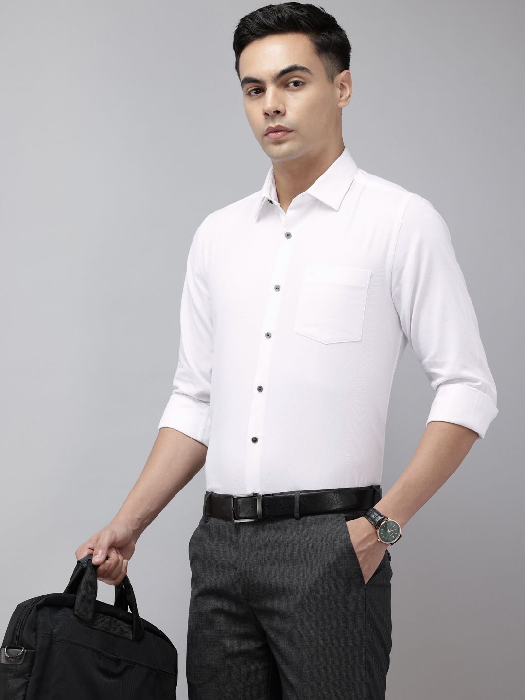 Arrow Manhattan Slim Fit Textured Pure Cotton Formal Shirt