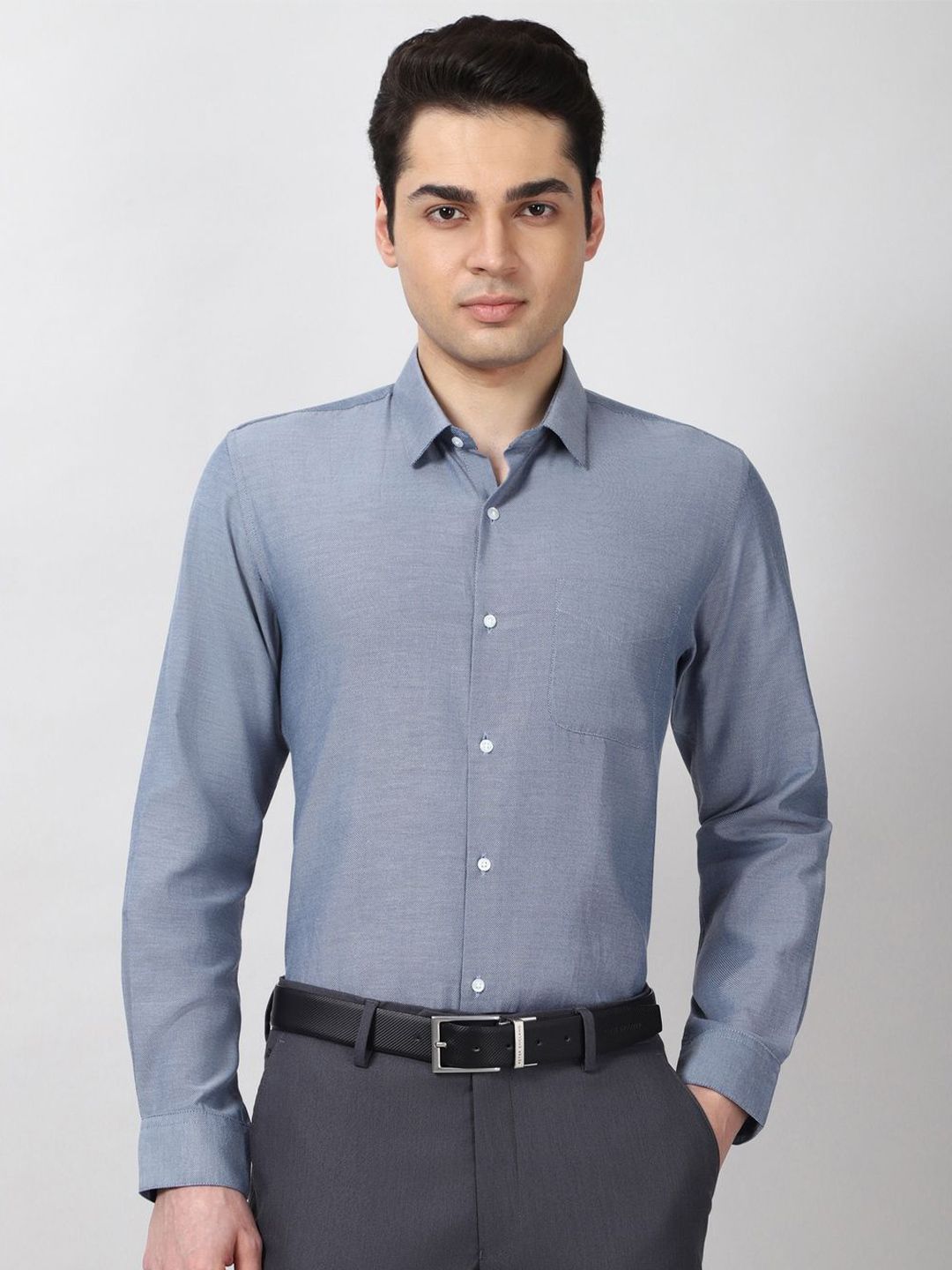 Peter England Peter England Textured Slim Fit Formal Shirt