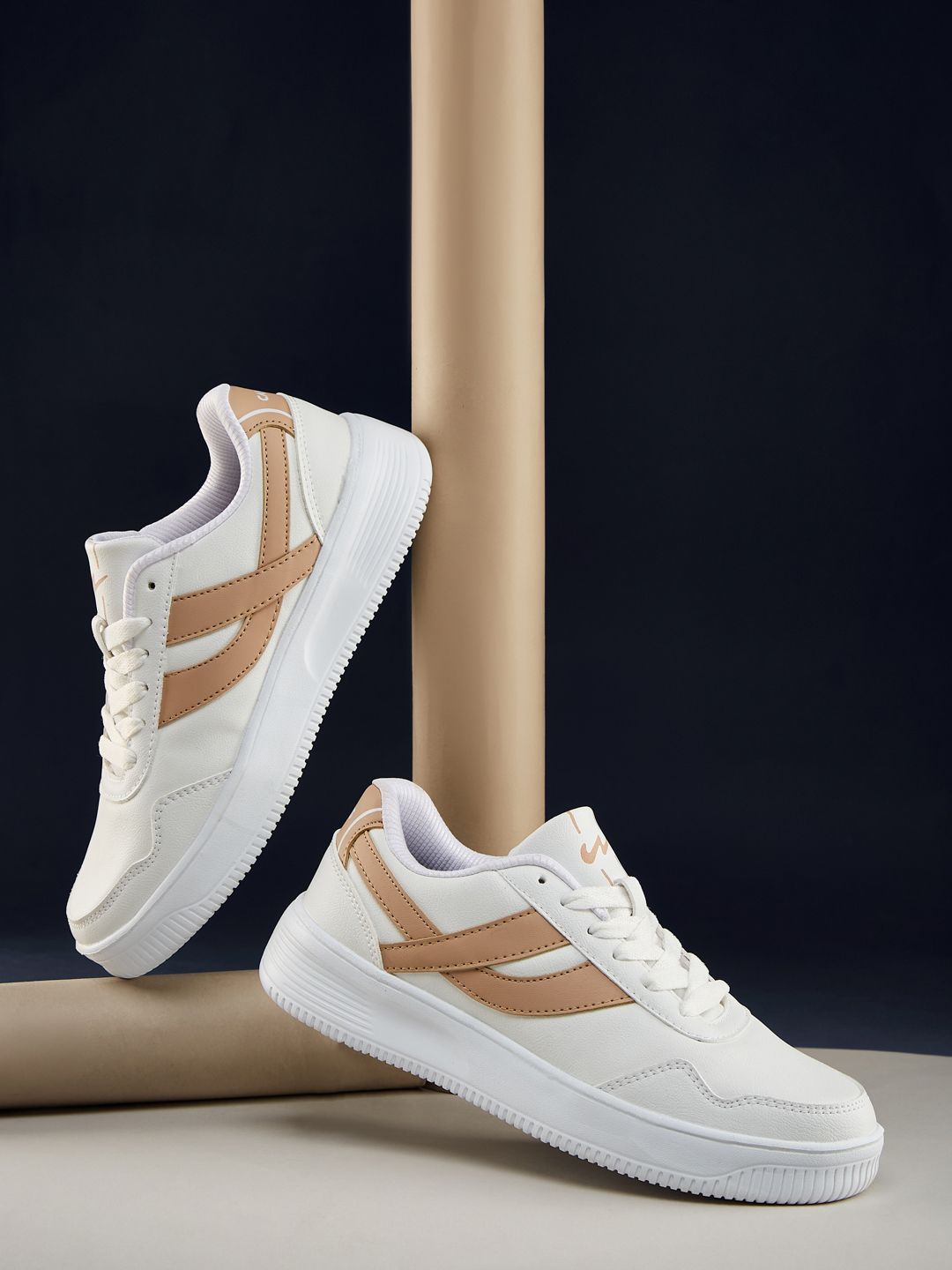 Campus Women OGL-13 Colourblocked PU Sneakers