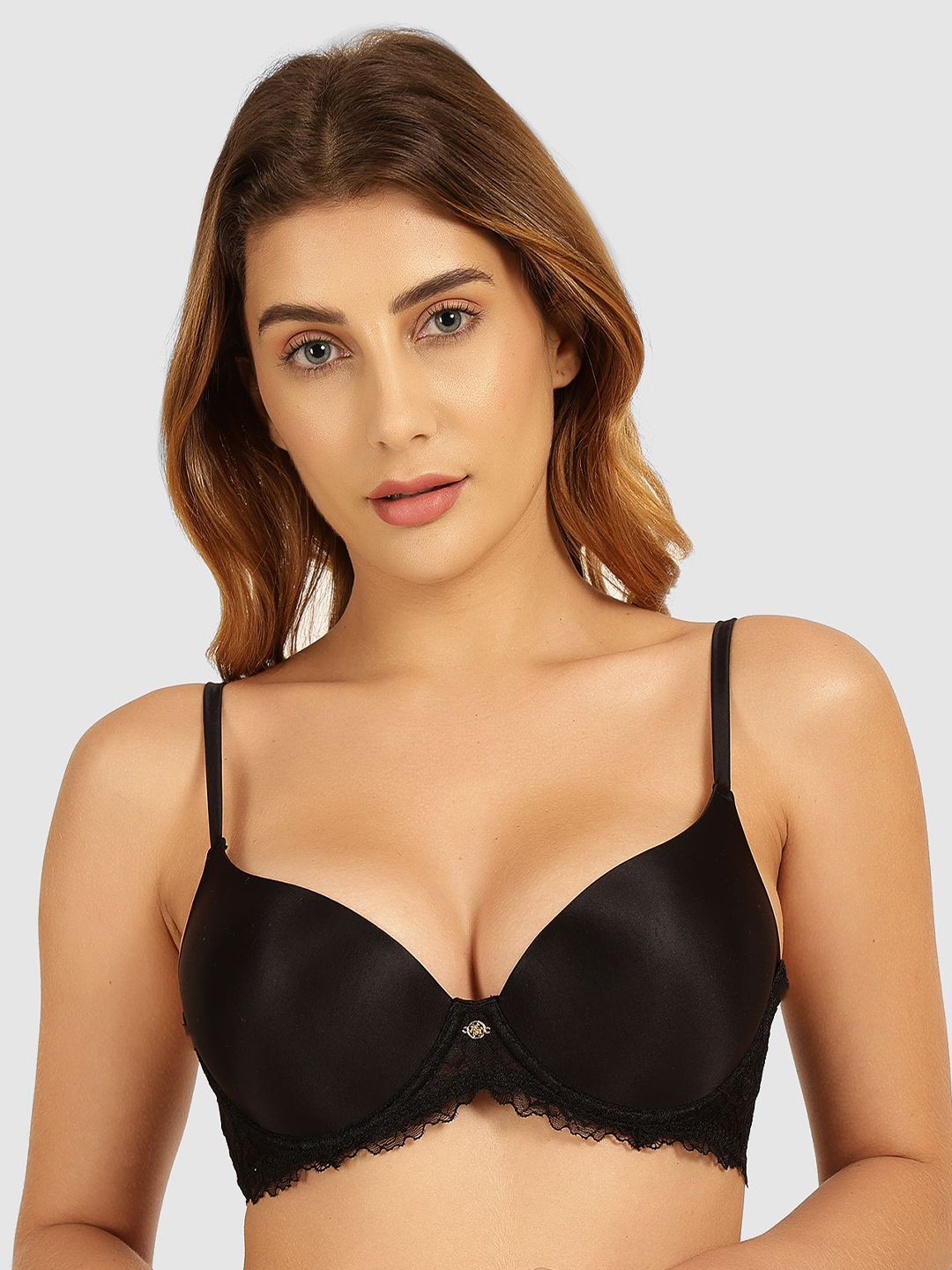 GUESS Medium Coverage Underwired Lace T-shirt Bra