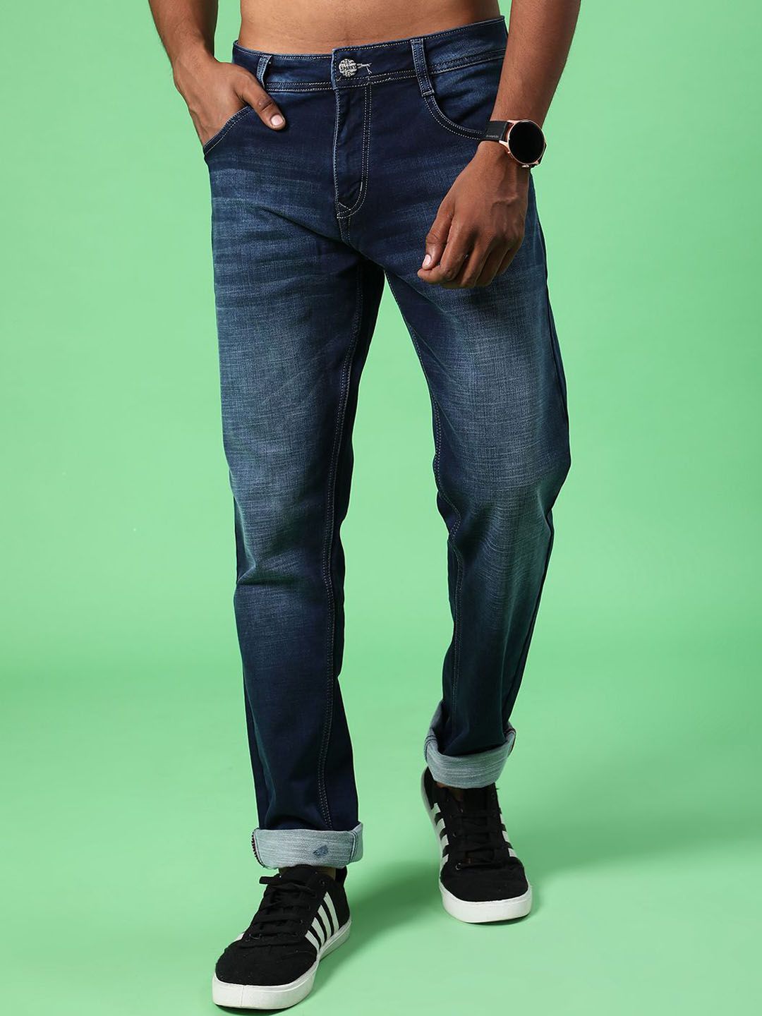 V-Mart Men Regular Fit Mid-Rise Light Fade Stretchable Jeans