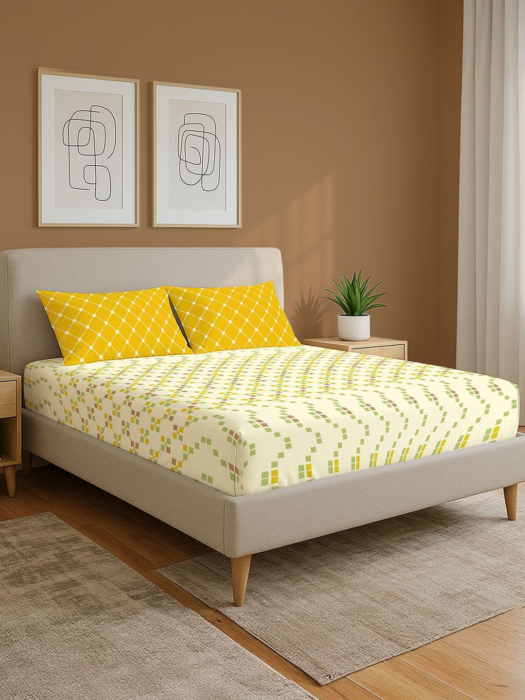 Yellow Geometric 144 Tc King Bedsheet With 2 Pillow Covers