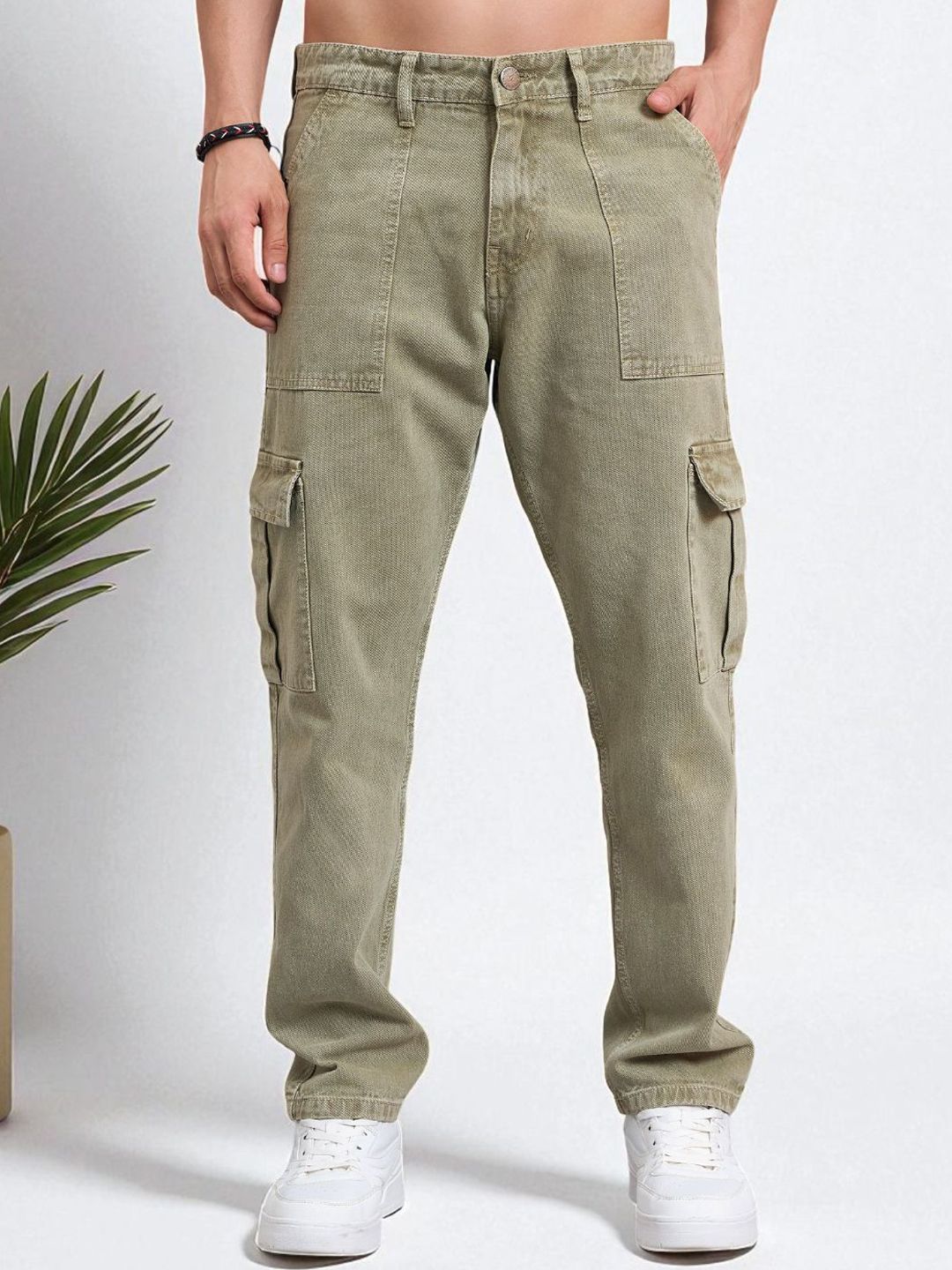 STUDIO NEXX Men Straight Fit Mid-Rise Light Fade Jeans