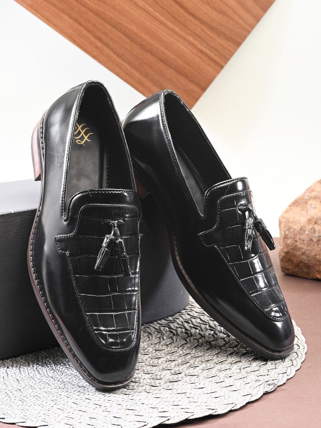 House of Pataudi Men Textured Slip-On Formal Loafers
