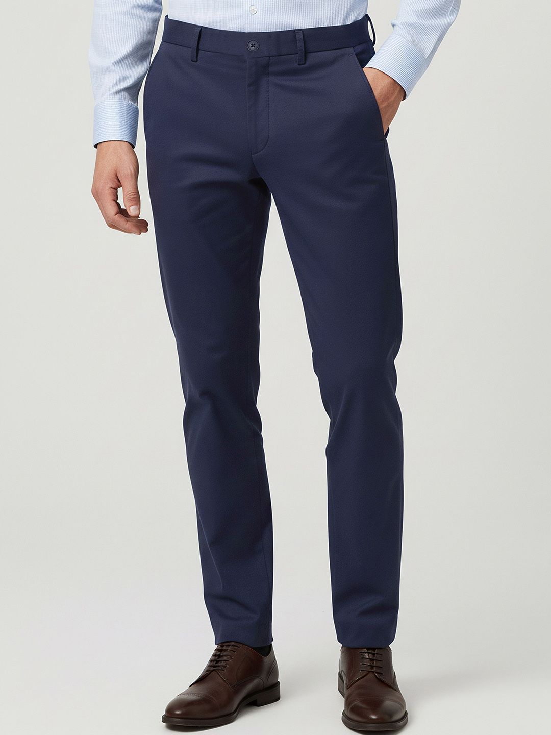 Celio Men Solid Mid-Rise Straight Fit Trousers