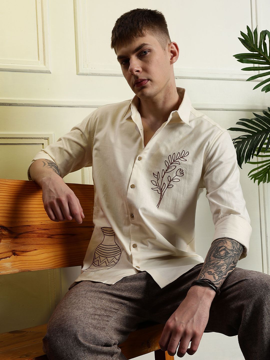 Eszett Floral Printed Spread Collar Cotton Casual Shirt