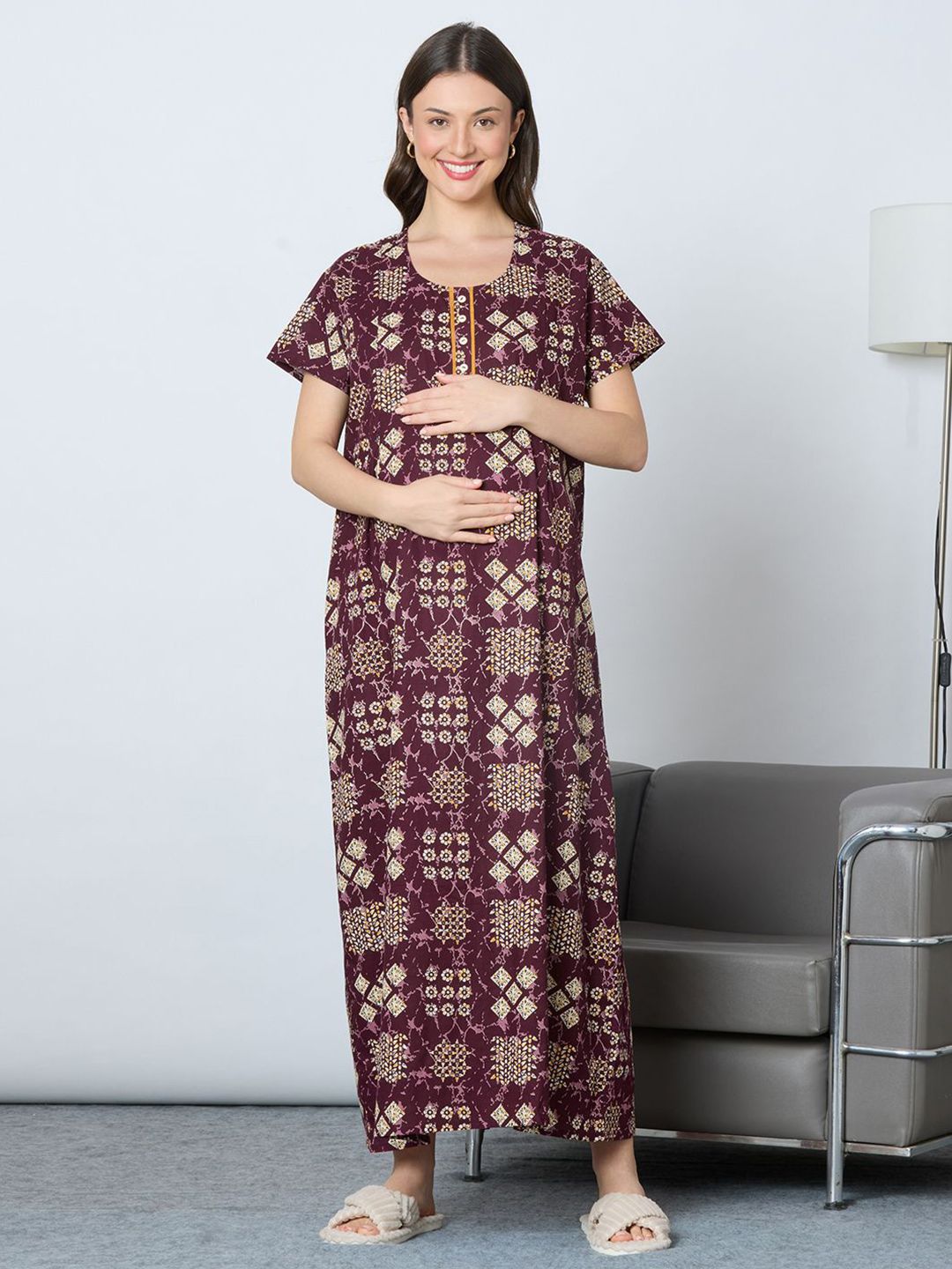 MomToBe Women Ethnic Motifs Printed Round Neck Maxi Nightdress