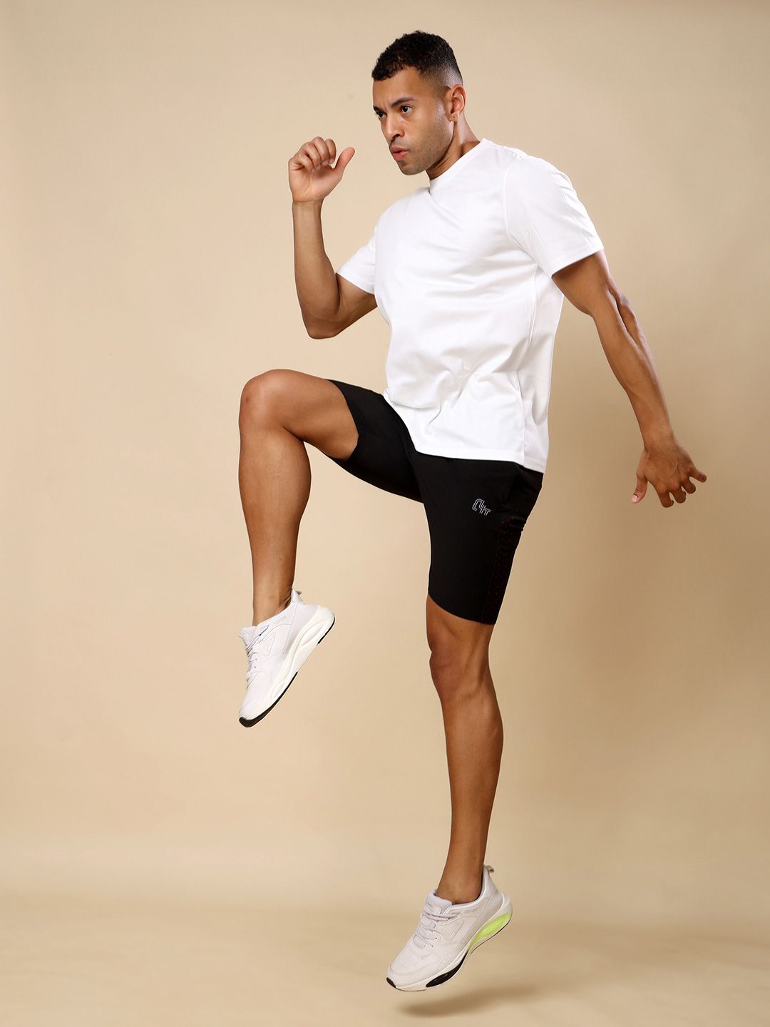 THEFITTHEORY Solid Breathable Rapid Dry Training T-shirt