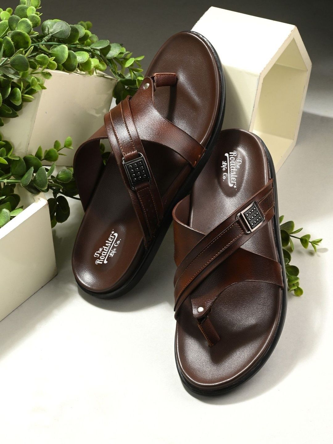 Roadster Men Comfort Sandals