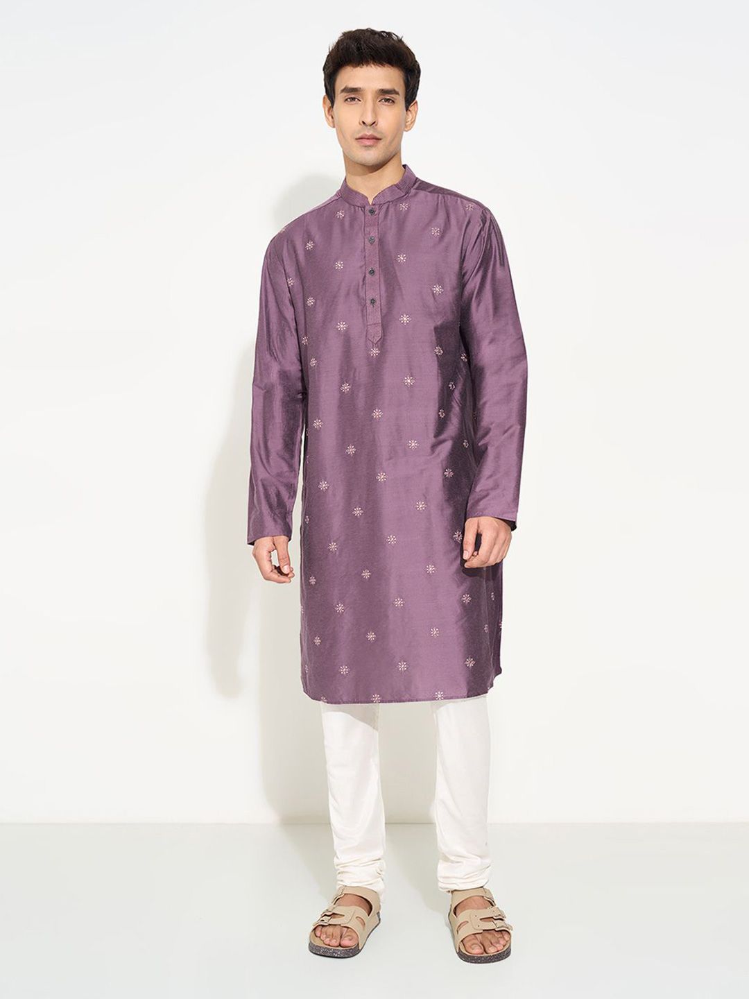 indus route by Pantaloons Men Floral Embroidered Band Collar Straight Kurta