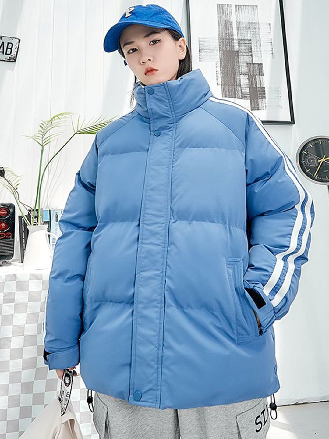 StyleCast x Revolte Men Striped Insulator Regular Outdoor Padded Jacket