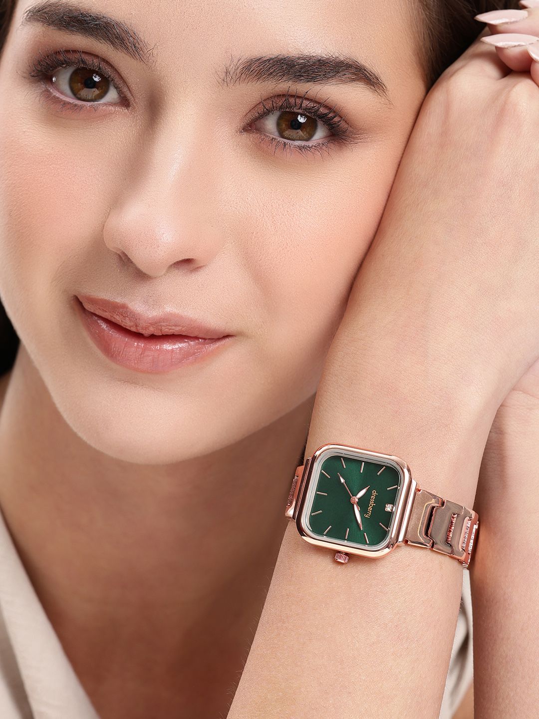 DressBerry Women LUXE Bracelet Style Straps Analogue Watch DBLuxe-601-GR