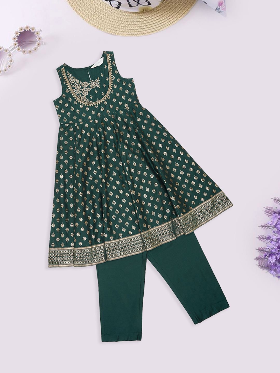 AKKRITI BY PANTALOONS Girls Woven Design Embroidered Zardozi Kurta With Trousers