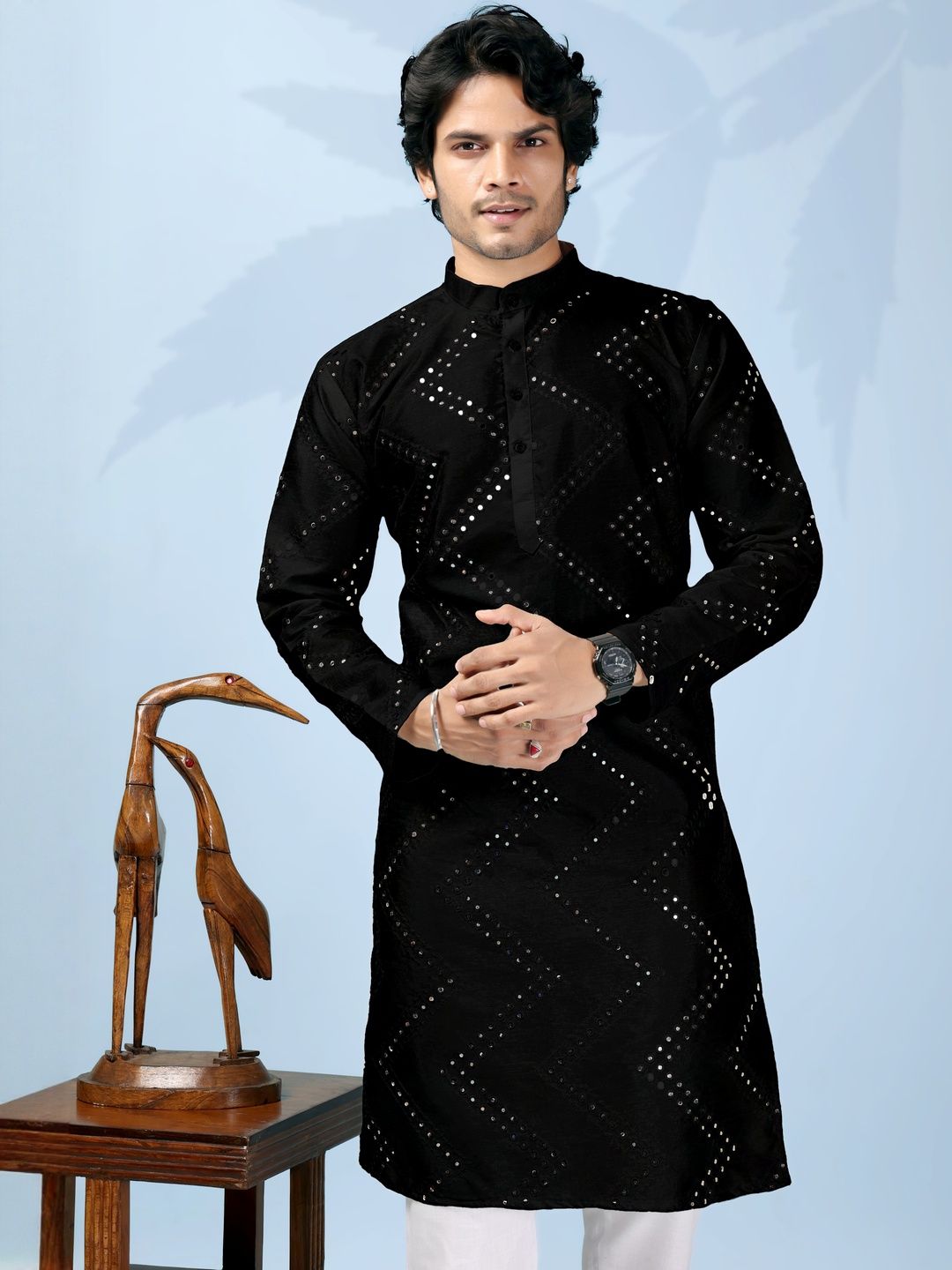ORIFAB Geometric Woven Design Mirror Work Straight Kurta