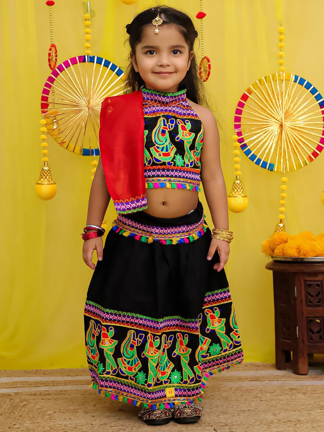 BownBee Girls Thread Work Cotton Lehenga With Choli & Dupatta