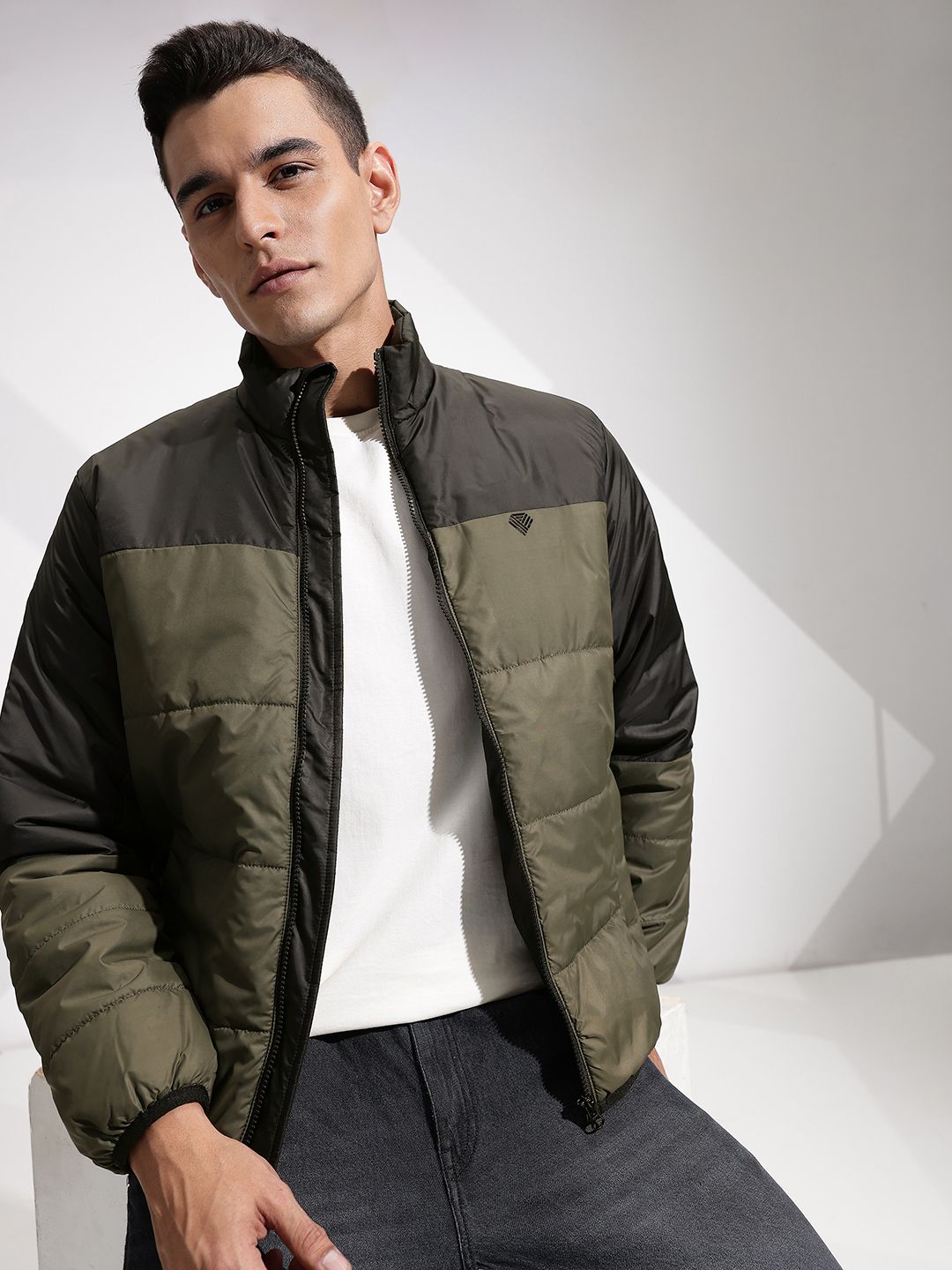 INVICTUS Colourblocked Padded Jacket