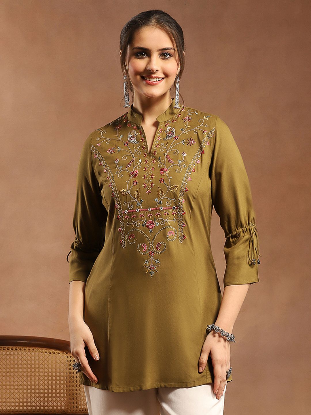 Nayam By Lakshita Women Embroidered Mandarin Collar Tunic With Tie -UP Sleeves