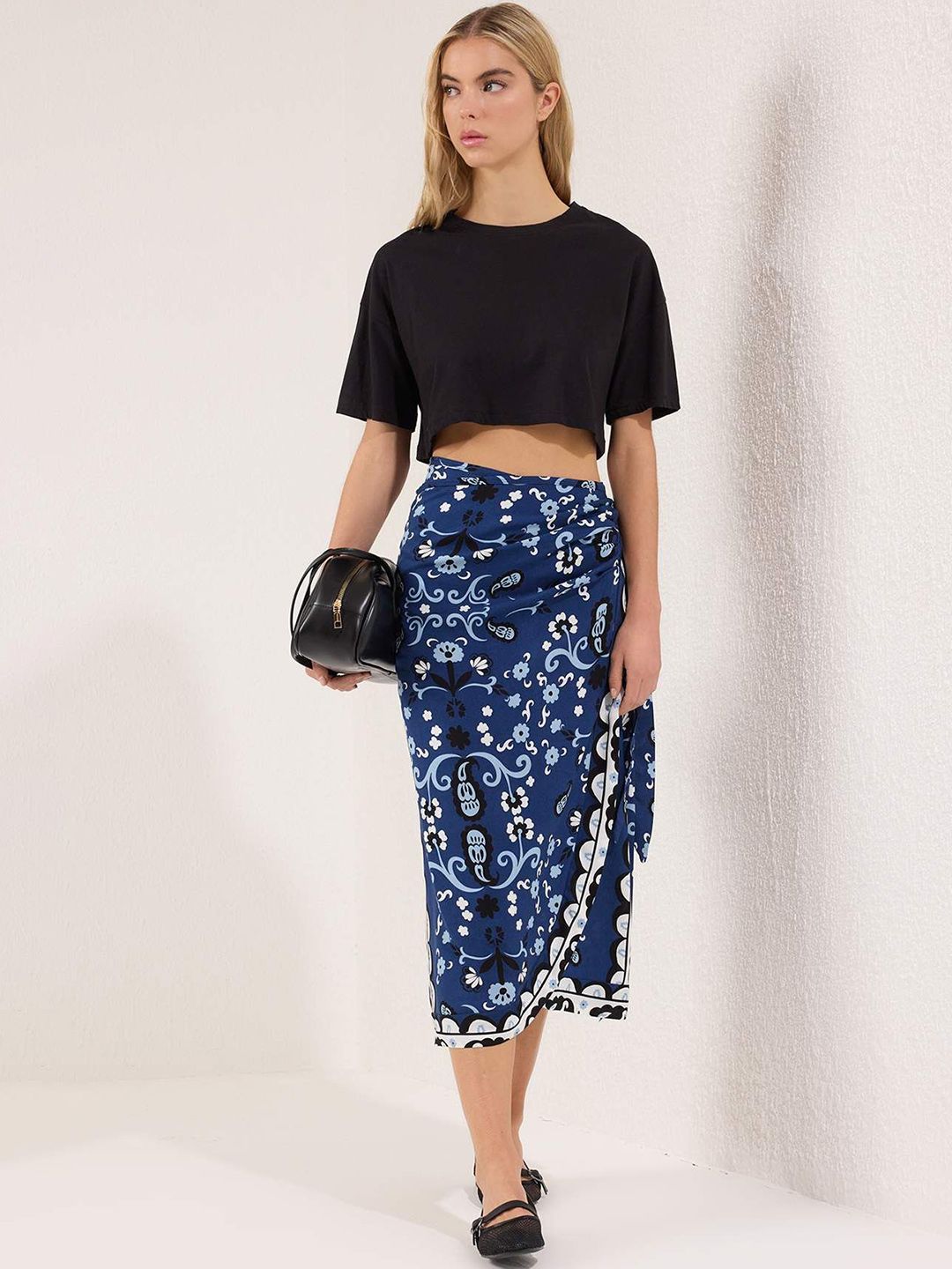 Trendyol Women A-Line Midi Skirts