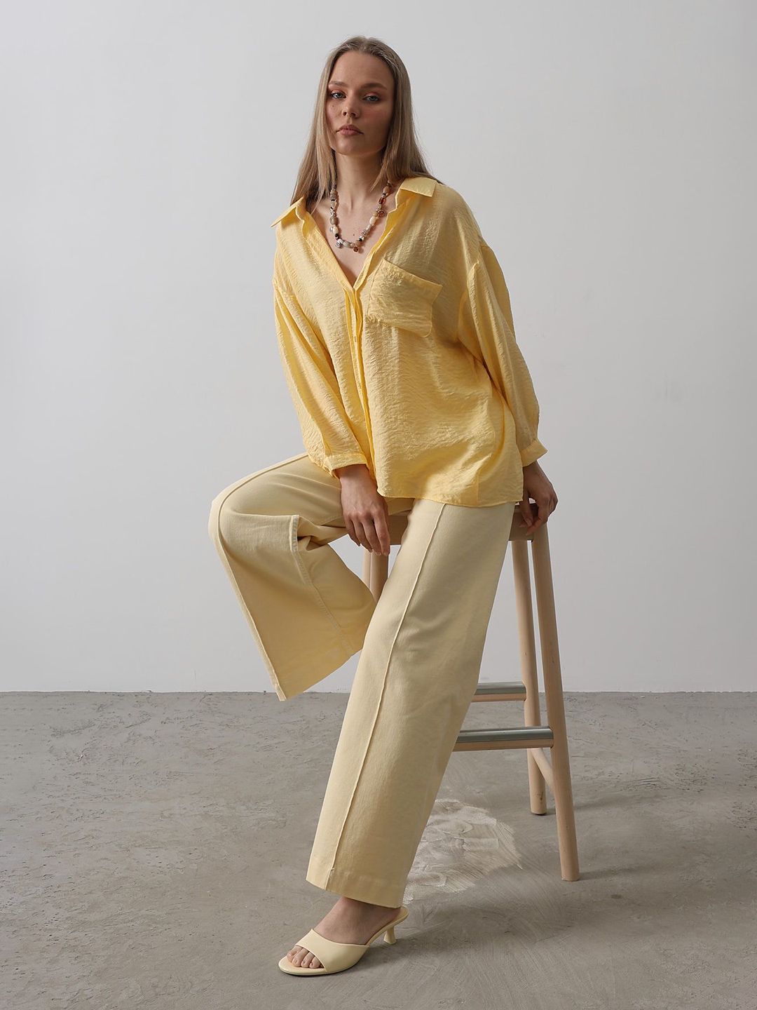 Trendyol Spread Collar Regular Fit Casual Shirt