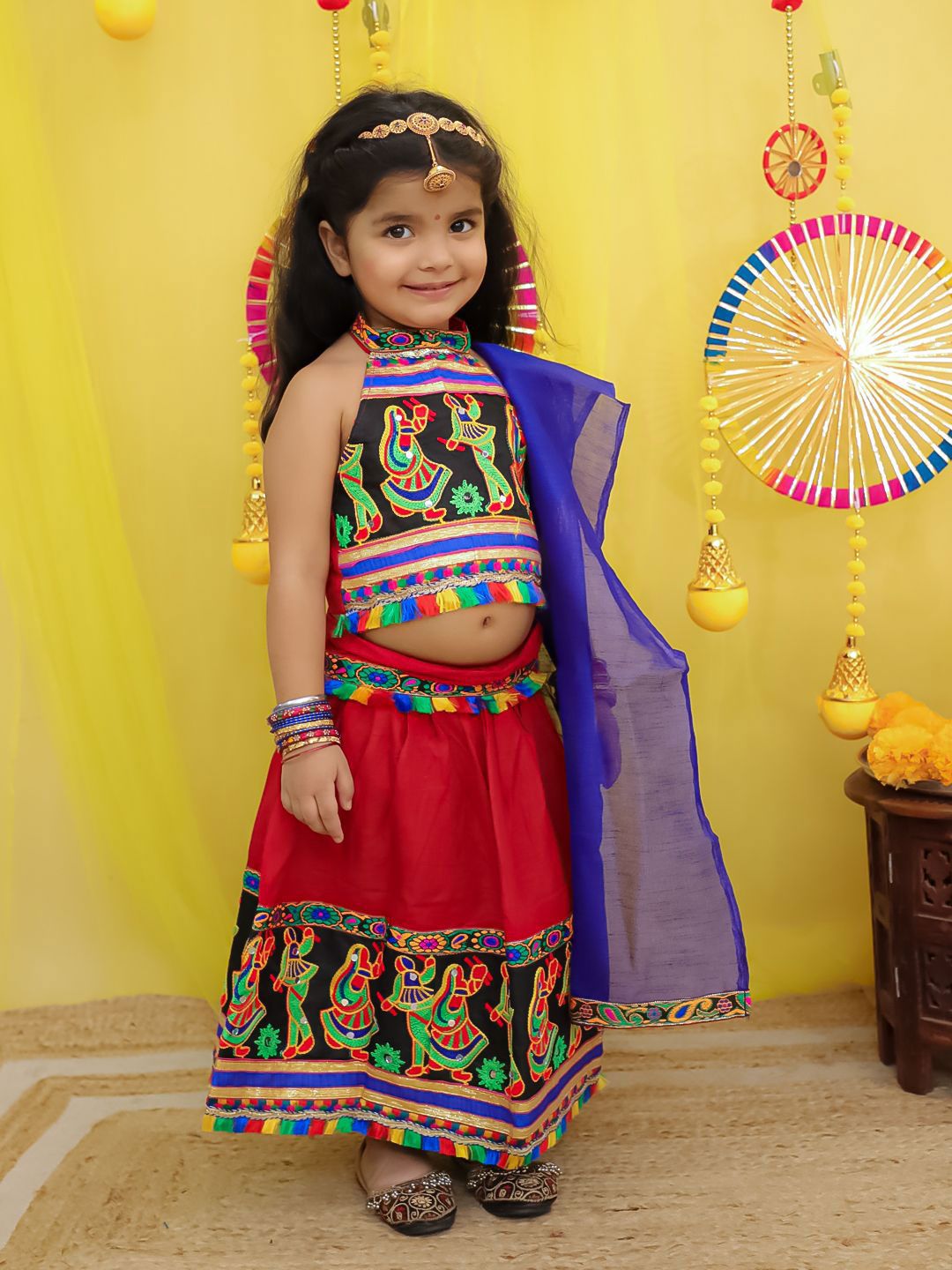 BownBee Girls Thread Work Cotton Lehenga With Choli & Dupatta
