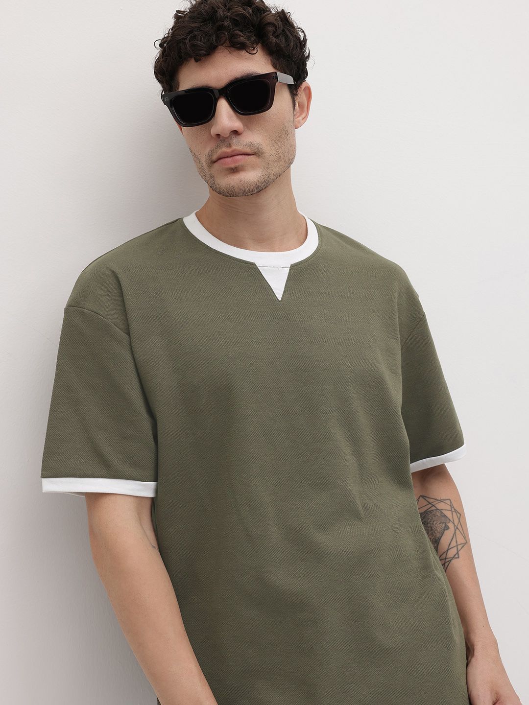 The Roadster Life Co. Jacquard Knit Drop-Sleeves Relaxed Fit T-shirt with Contrast Edges