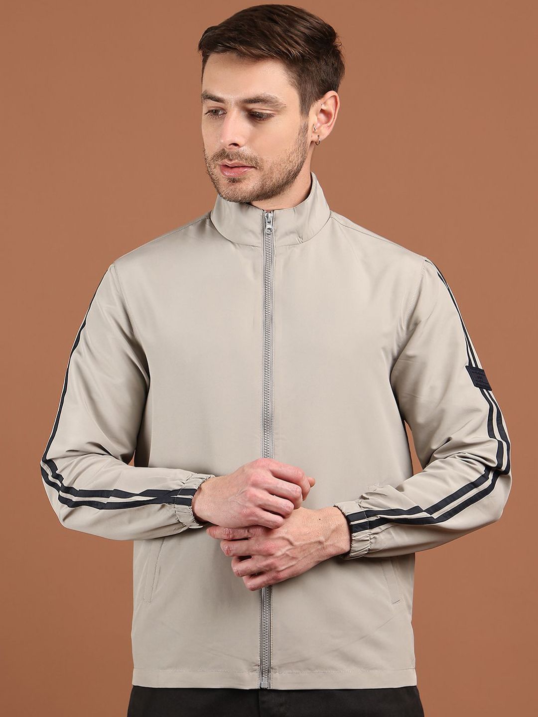 HOUSE OF VEDAS Men Stand Collar Solid Windcheater Sporty Jacket