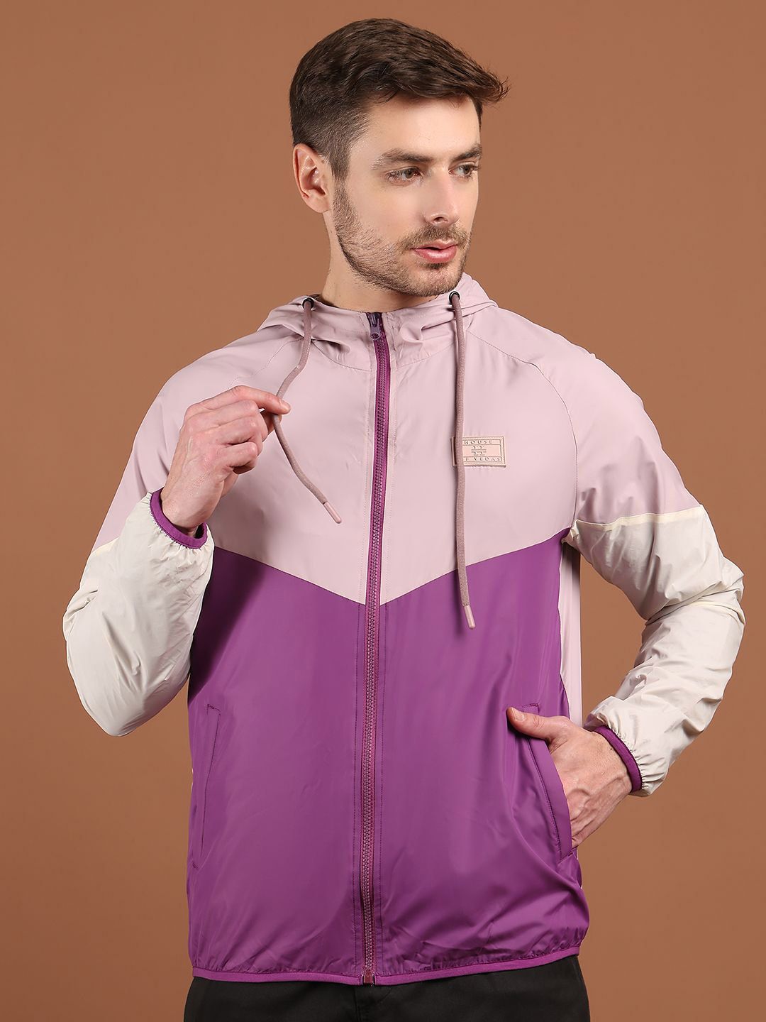 HOUSE OF VEDAS Men Hooded Colourblocked Windcheater Sporty Jacket