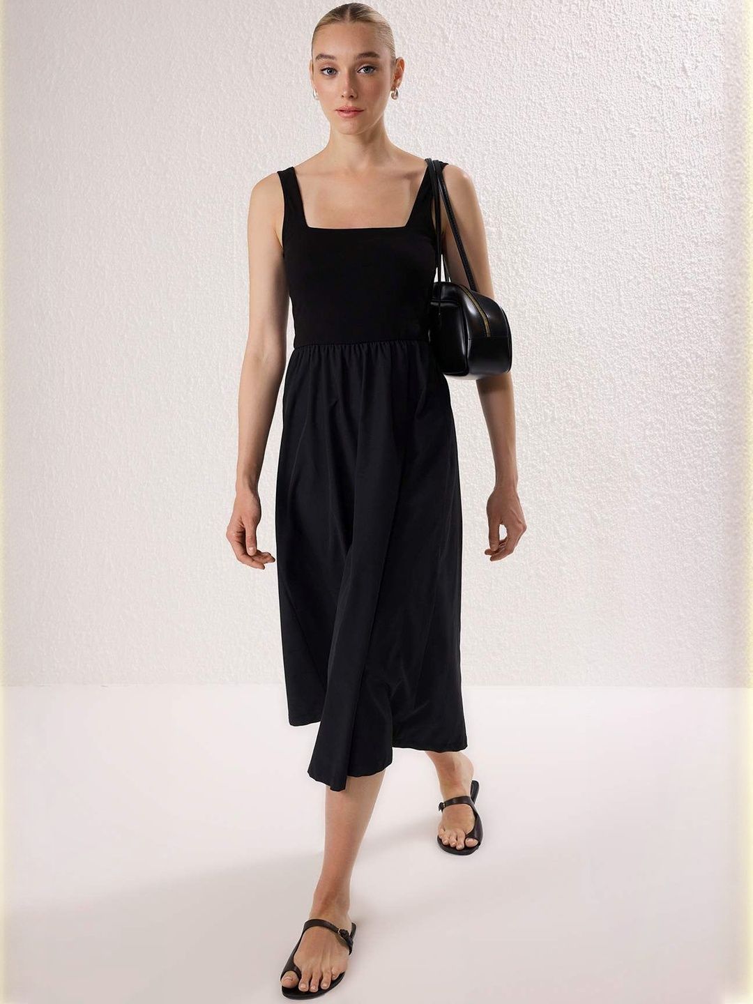 Trendyol Women Square Neck Fit and Flare Midi Dress