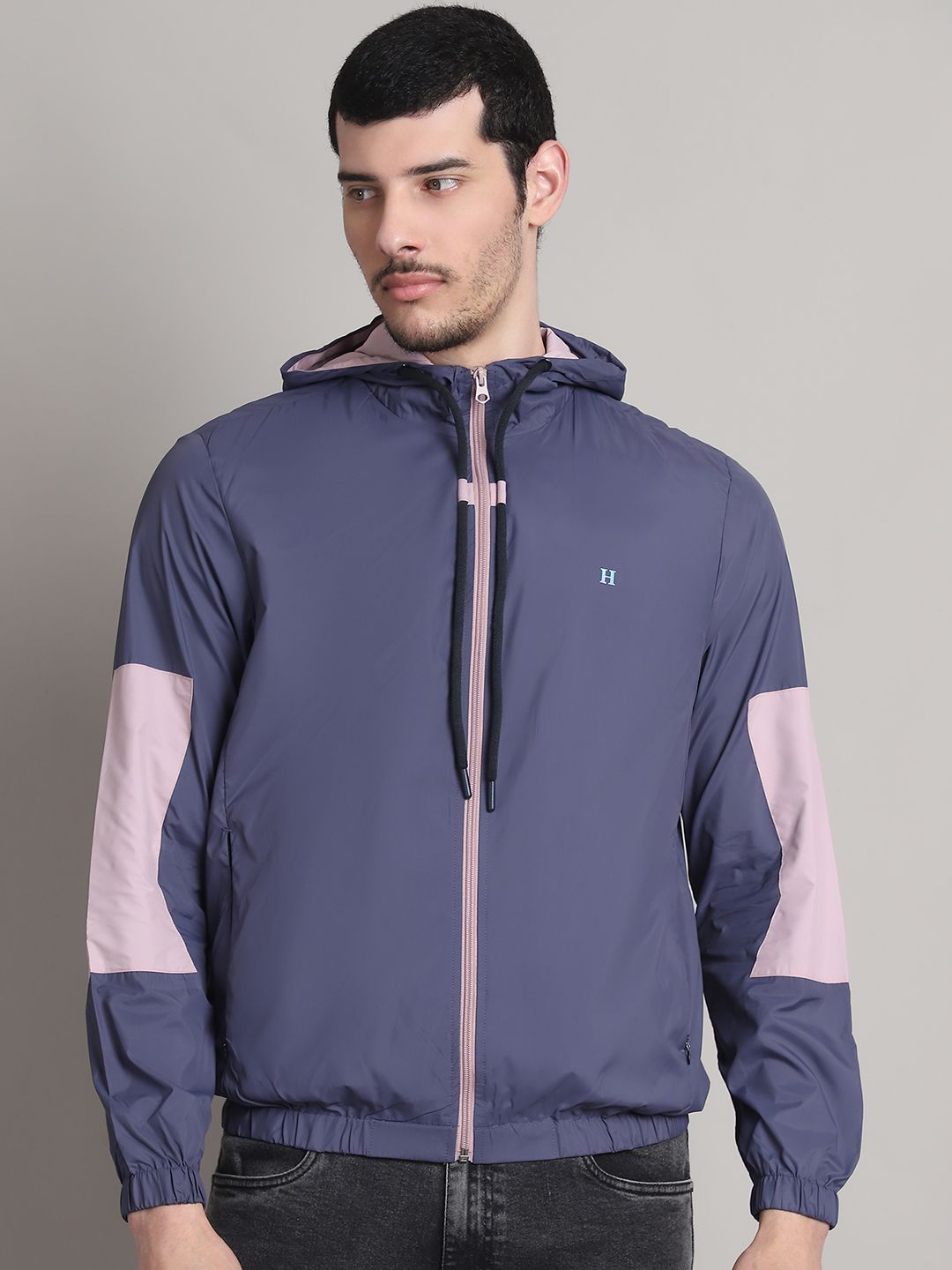 HOUSE OF VEDAS Men Hooded Colourblocked Windcheater Sporty Jacket