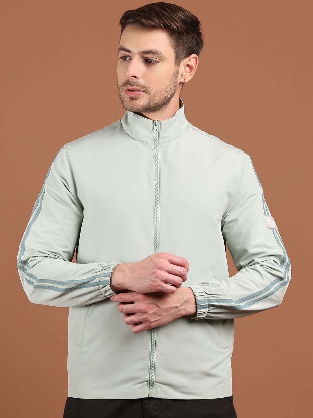 HOUSE OF VEDAS Men Stand Collar Solid Windcheater Sporty Jacket