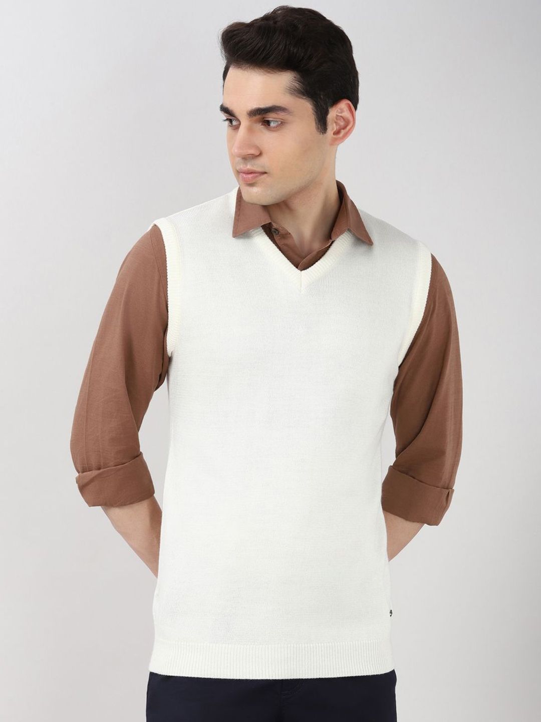 Peter England Casuals V-Neck Pullover Sweater