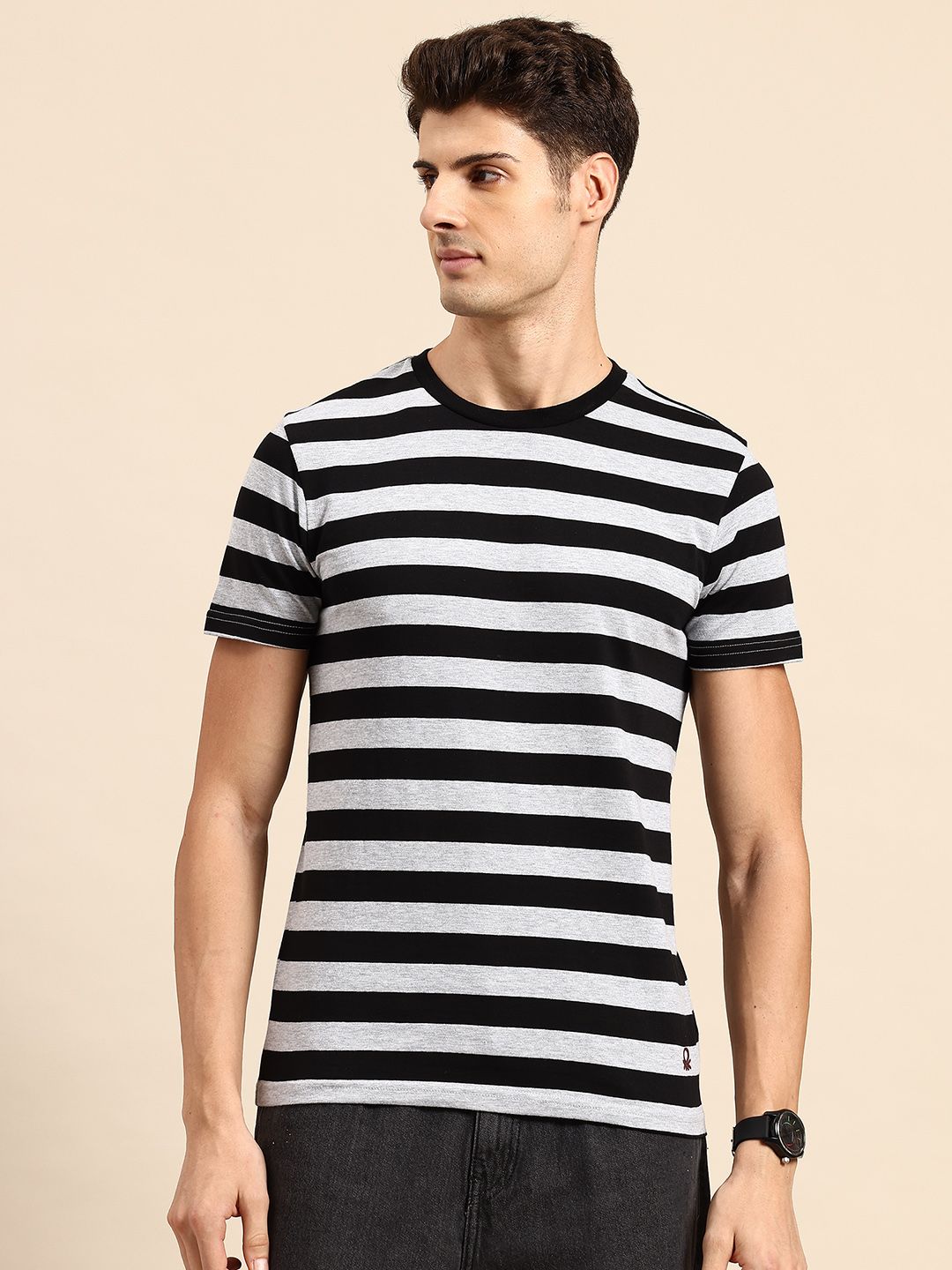 United Colors of Benetton Round Neck Striped T-shirt