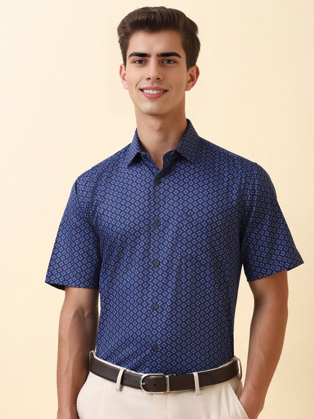 Allen Solly Men Slim Fit Floral Printed Spread Collar Pure Cotton Formal Shirt