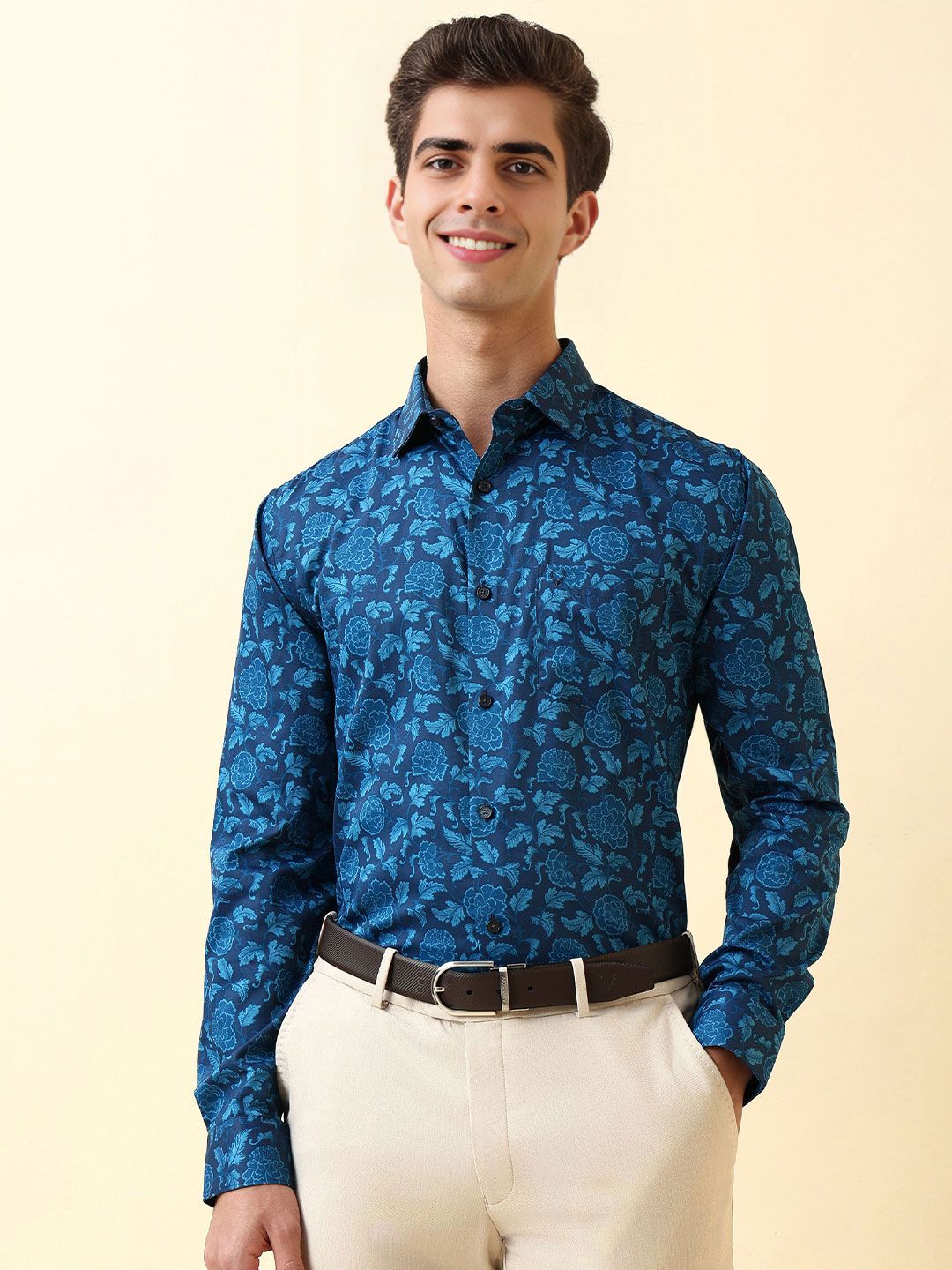 Allen Solly Men Slim Fit Floral Printed Spread Collar Pure Cotton Formal Shirt