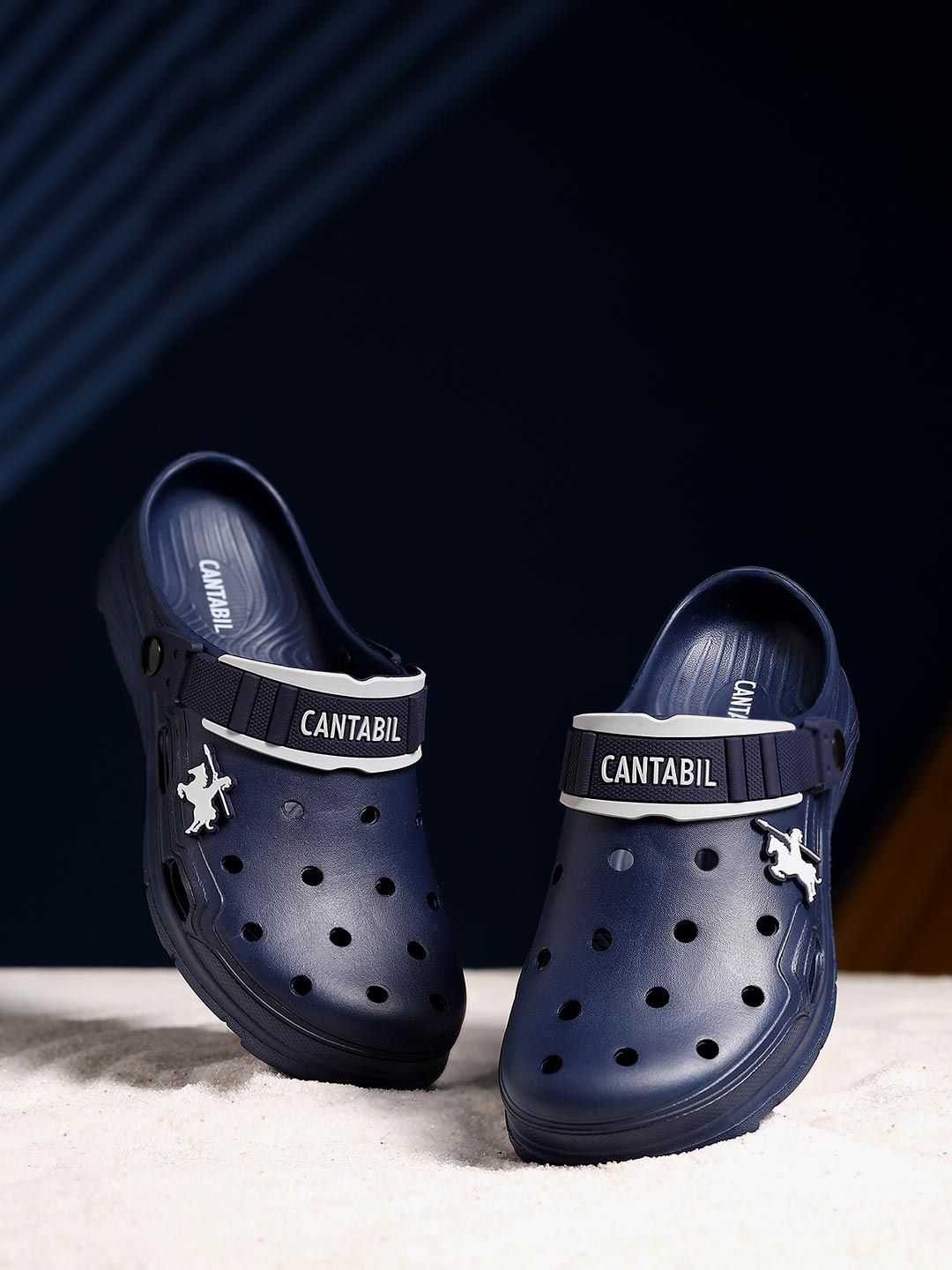 Cantabil Men Self Design Lightweight & Comfortable with Cushioned Insole Casual Clogs