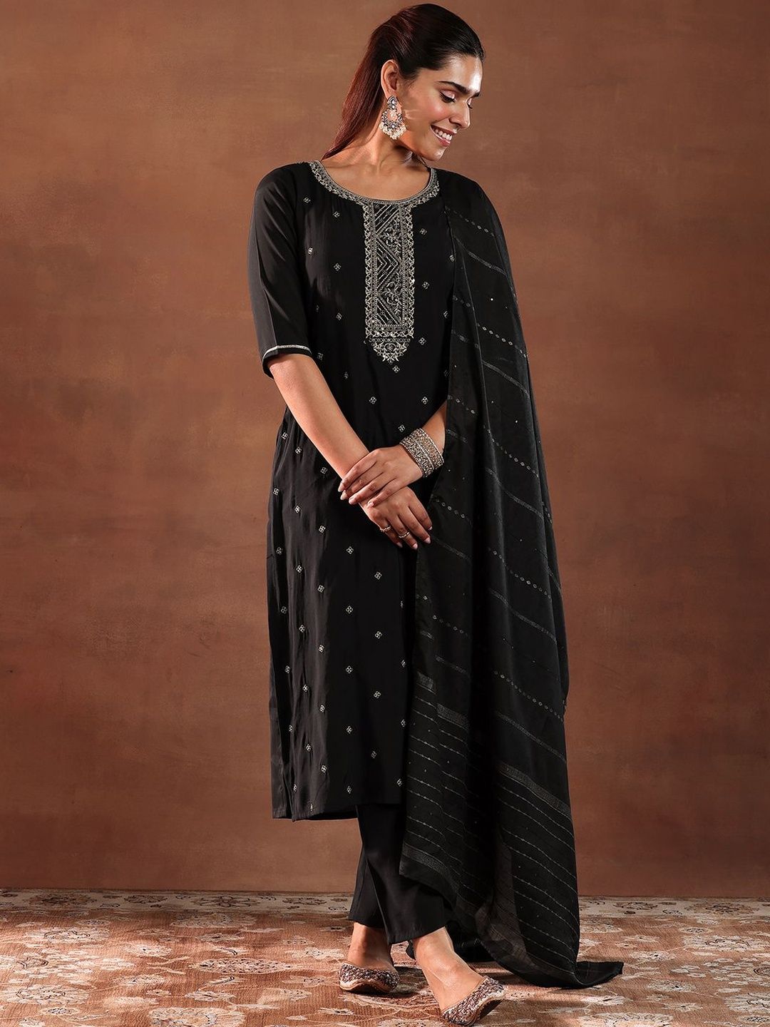 Gerua By Libas Gerua By Libas Ethnic Motifs Embroidered Thread Work Kurta With Trousers & Dupatta