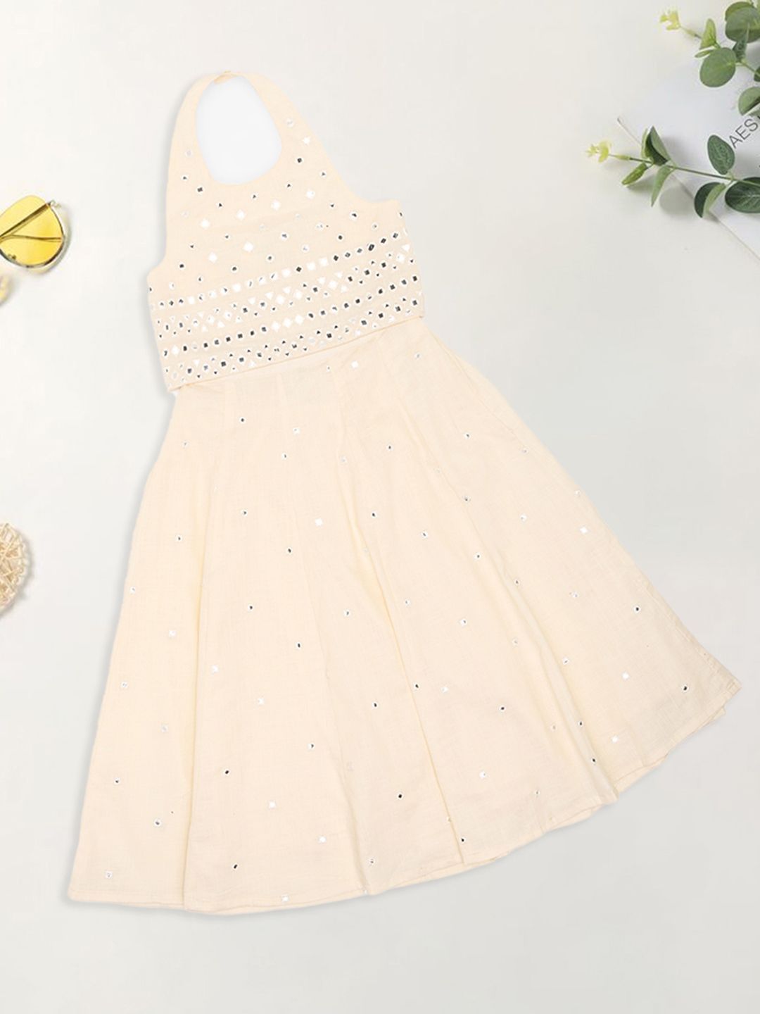 AKKRITI BY PANTALOONS Girls Embroidered Sequinned Ready To Wear Cotton Lehenga & Choli