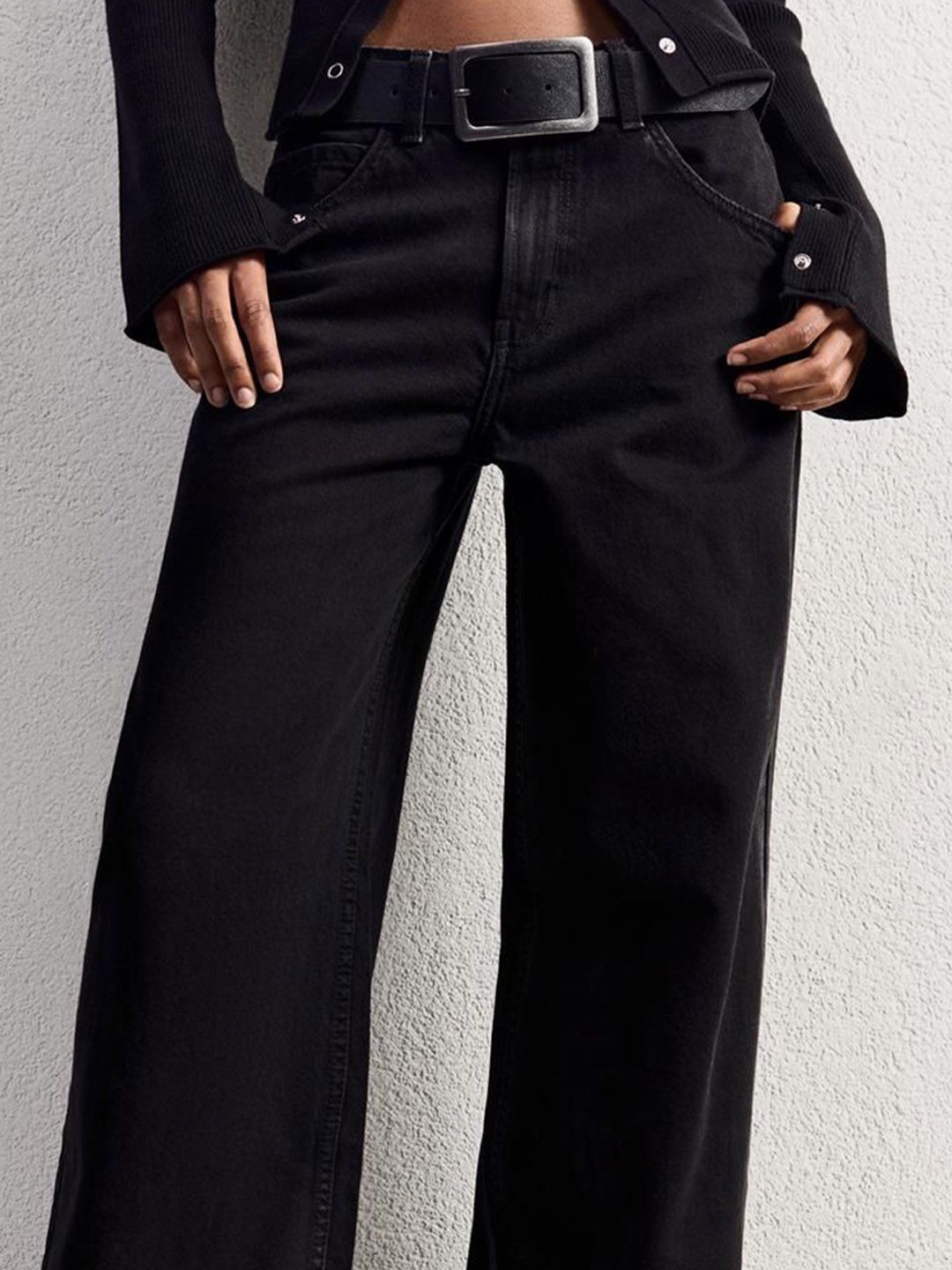 Wide-leg jeans