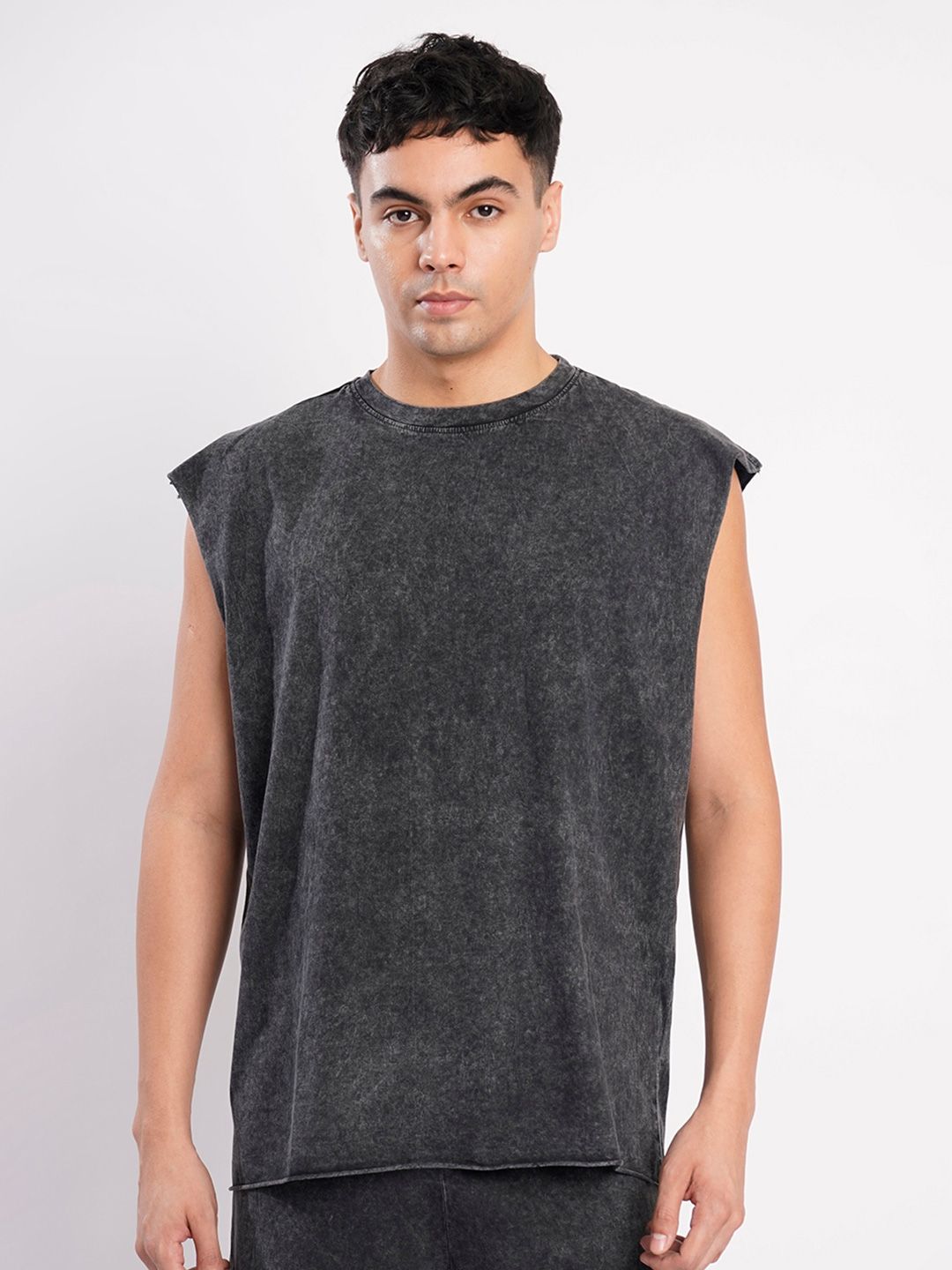 Buy Bene Kleed Men Sleeveless Acid Wash Pure Cotton T-shirt