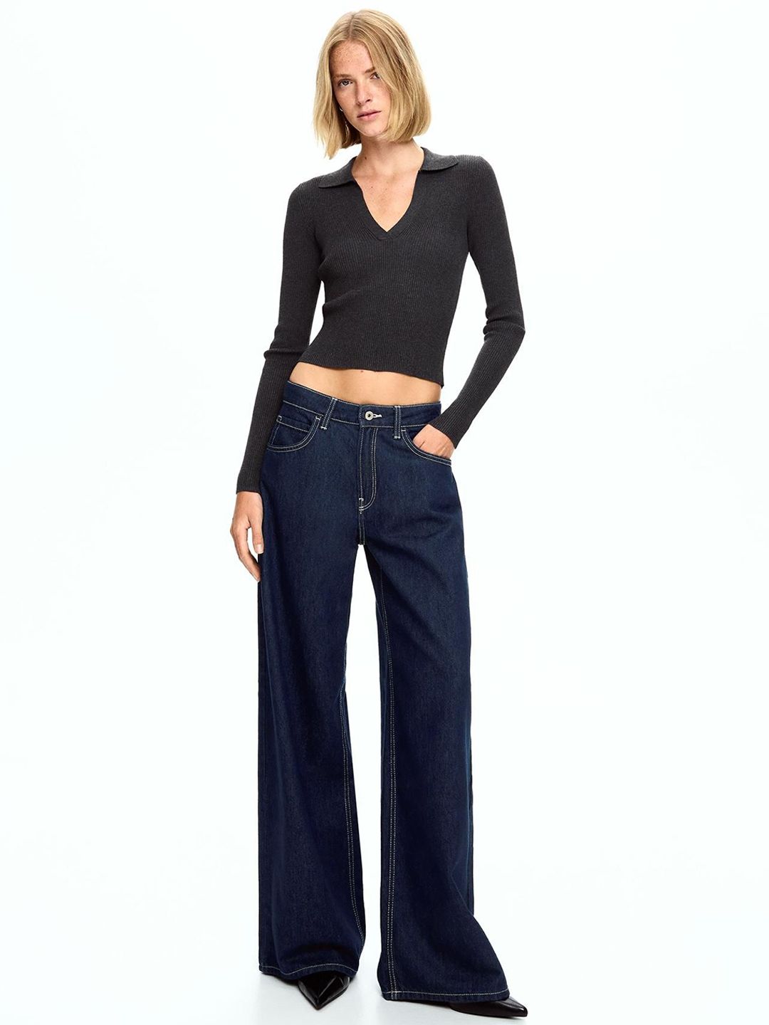 Wide-leg jeans