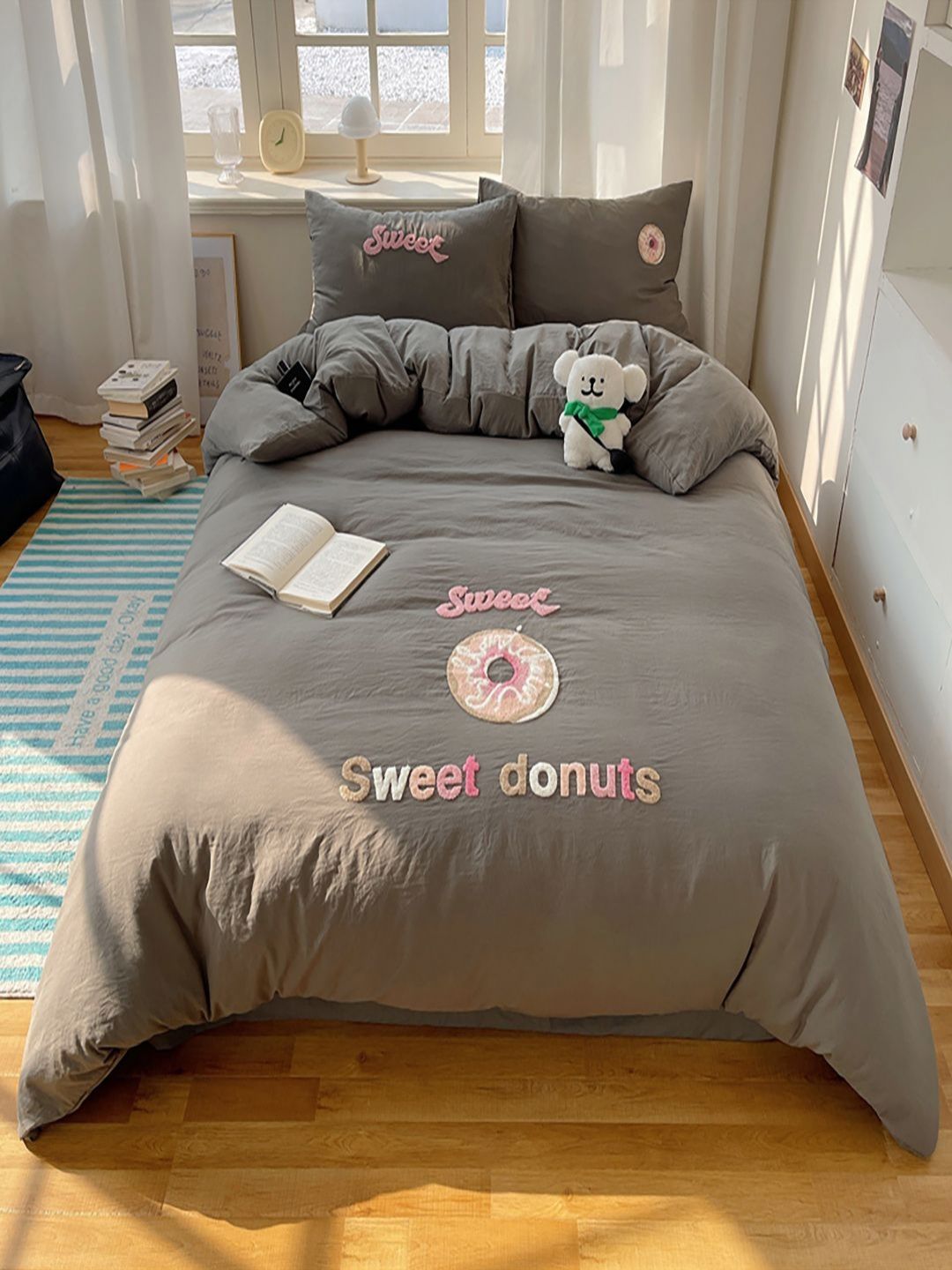 JC HOME Grey & Pink Solid 4 Piece Double King Regular Bedding Set