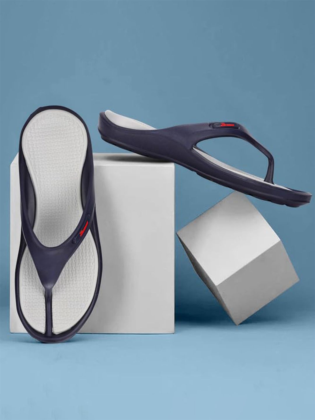 Paragon Men Lightweight Rubber Thong Flip-Flops