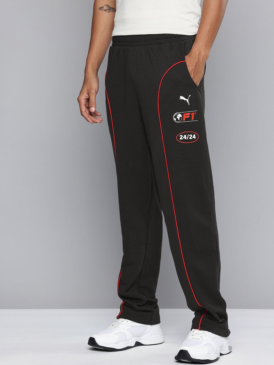 PUMA Motorsport Formula 1 Men's Relaxed Fit Cotton Sweatpants