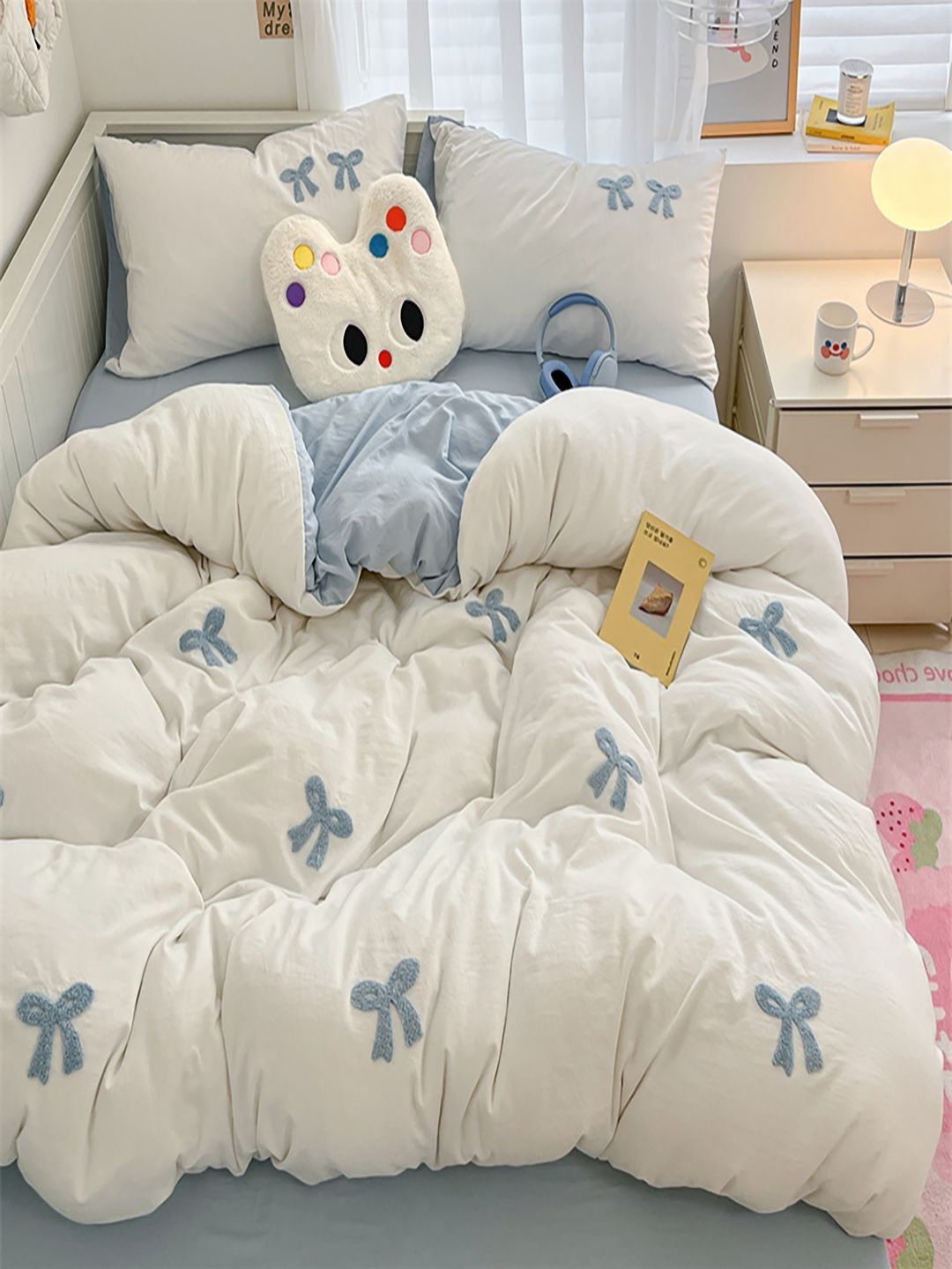 JC HOME Blue & White Self Design AC Room Double King Bedding Set