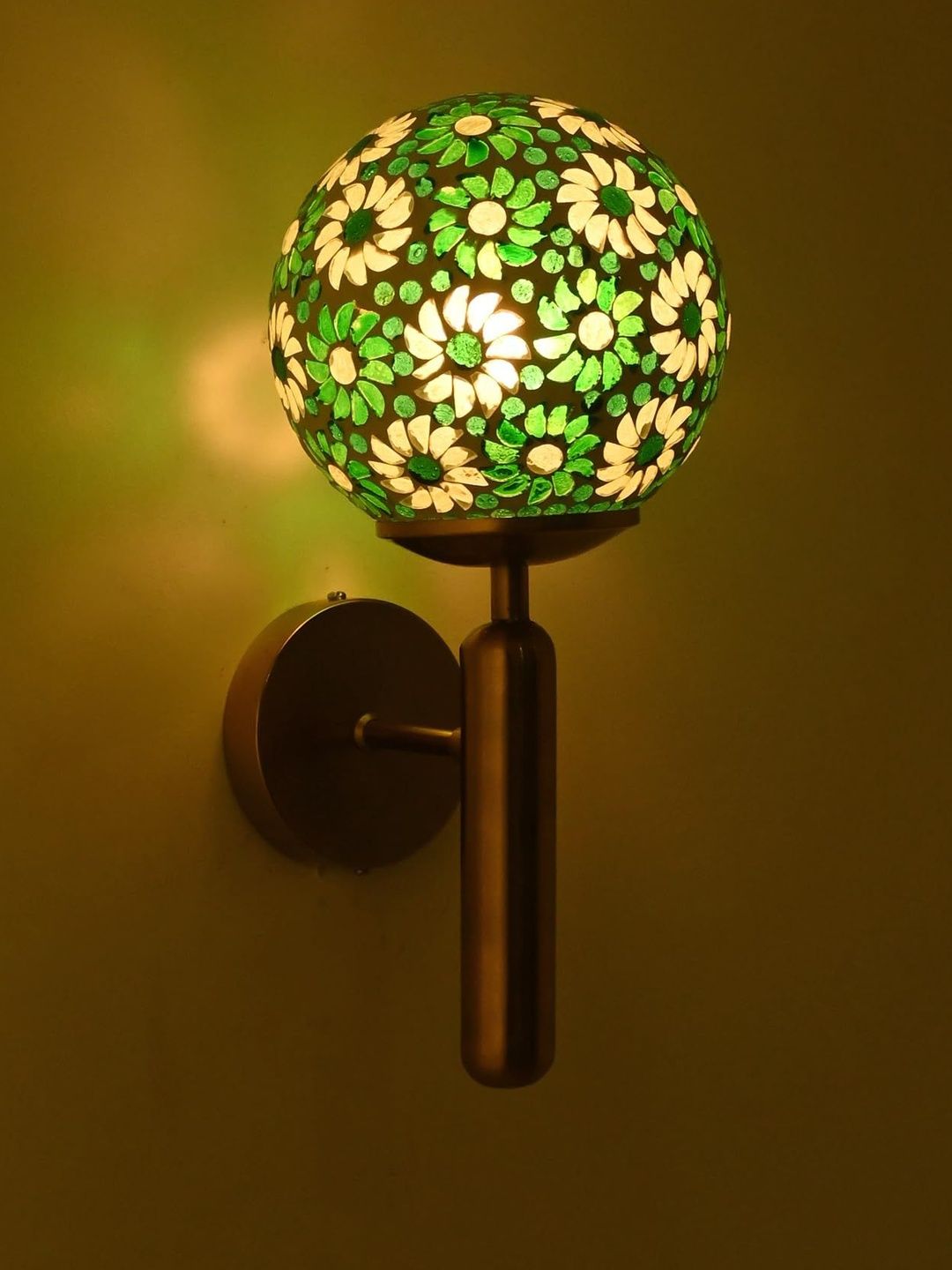 1ST TIME Green Textured Glass Traditional Spherical Shaped Wall Lamp